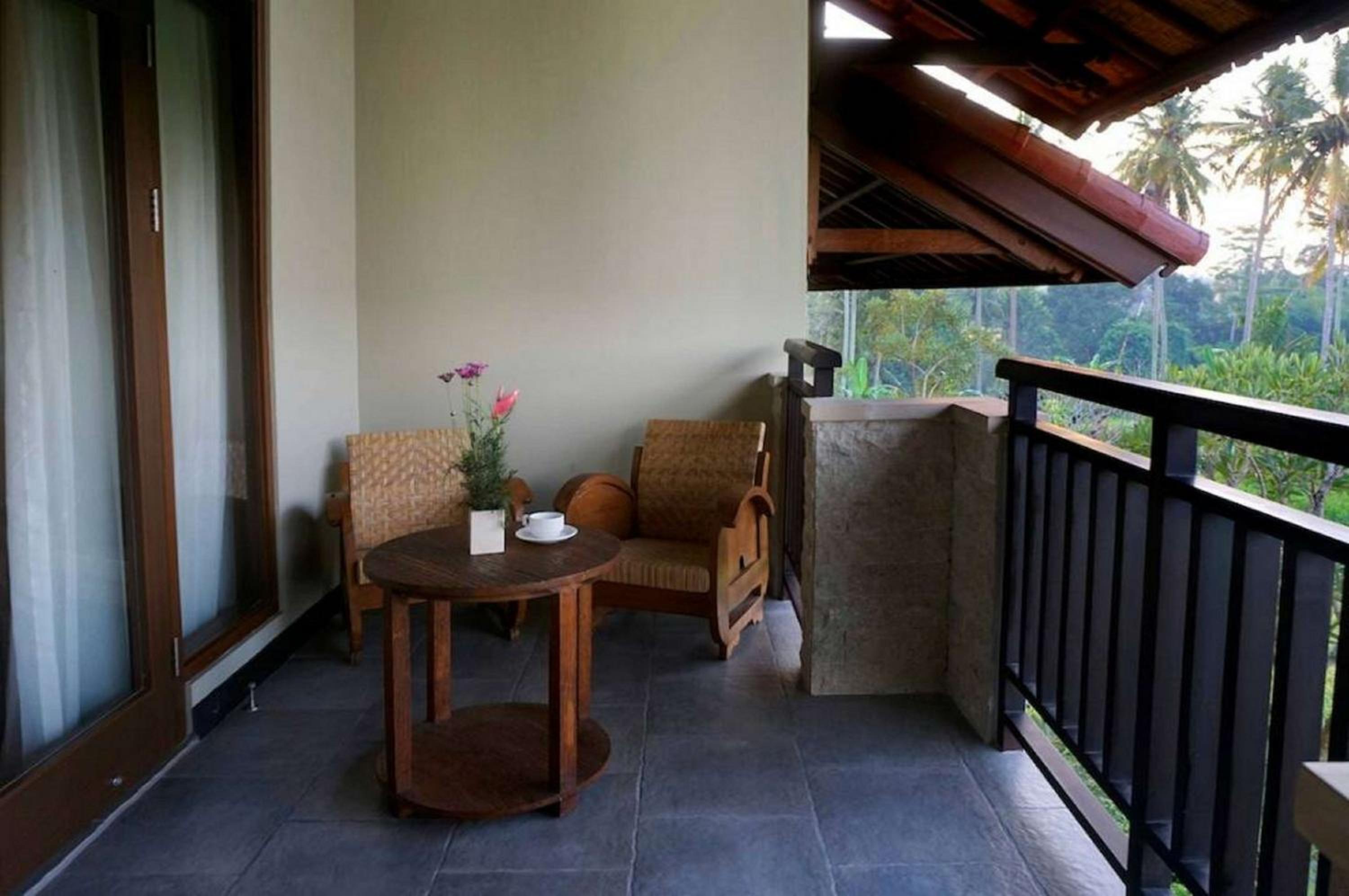 Deluxe Twin Room with Garden View - Non-Smoking
