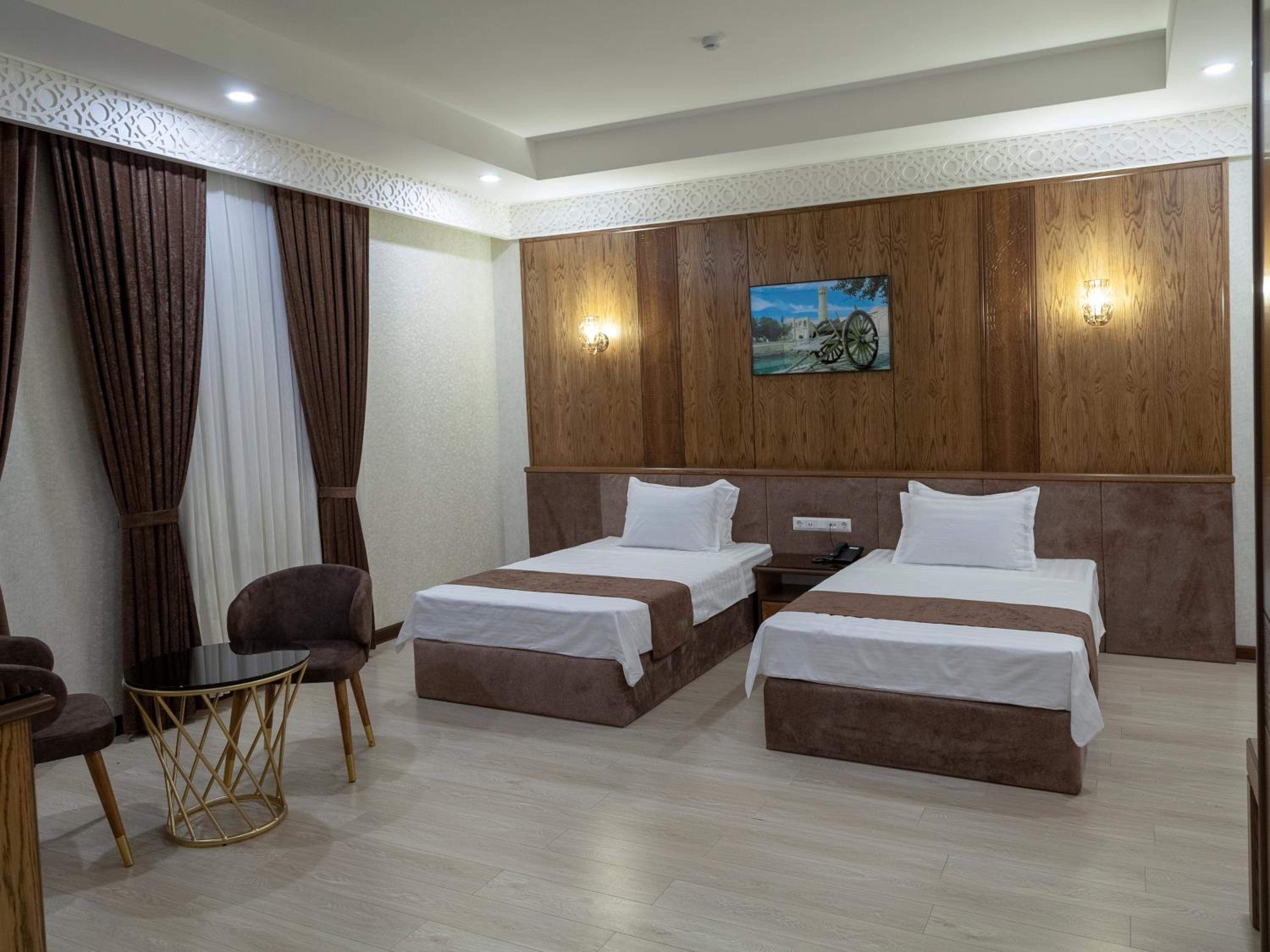 Twin Room with Balcony photo 1