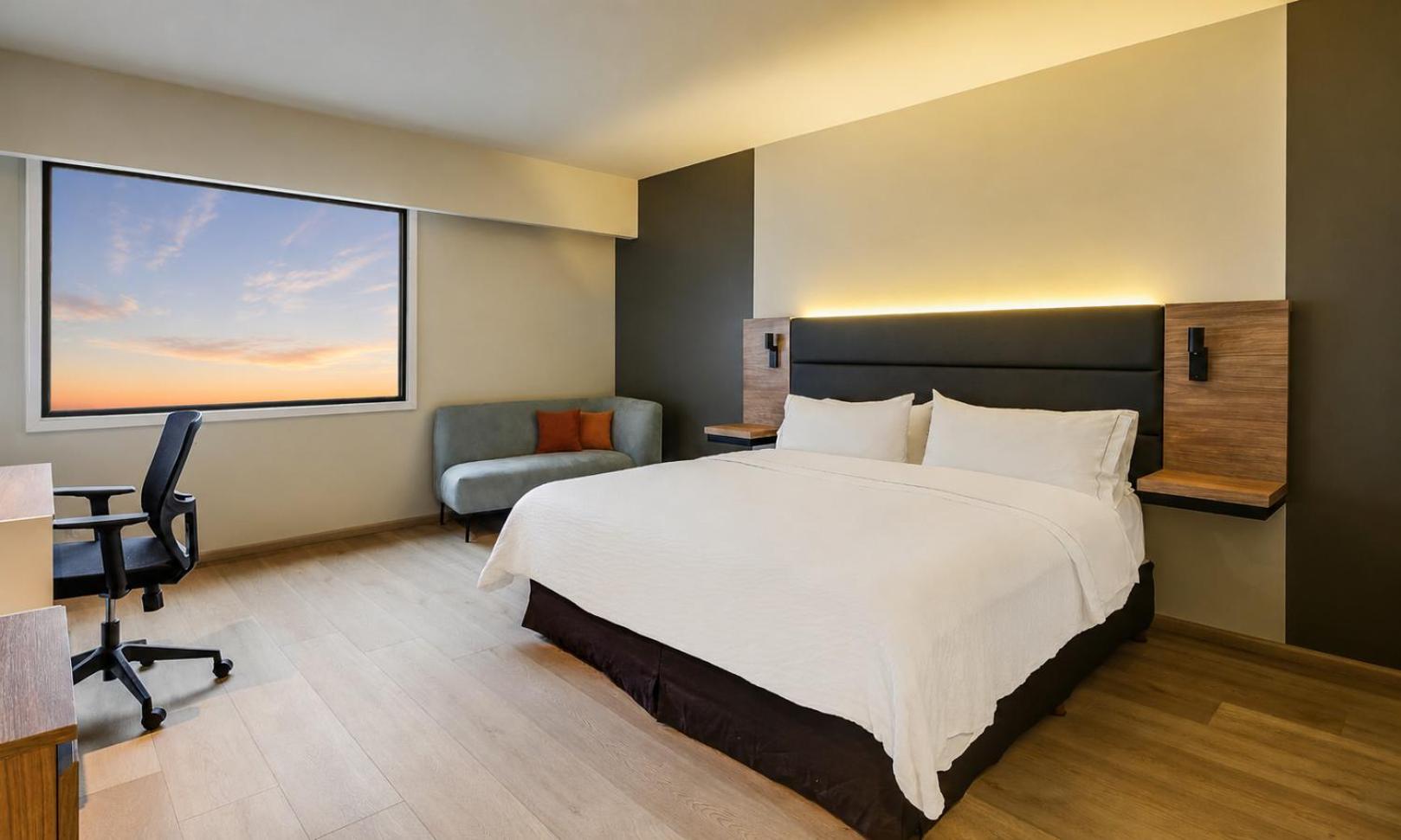 Executive King Room