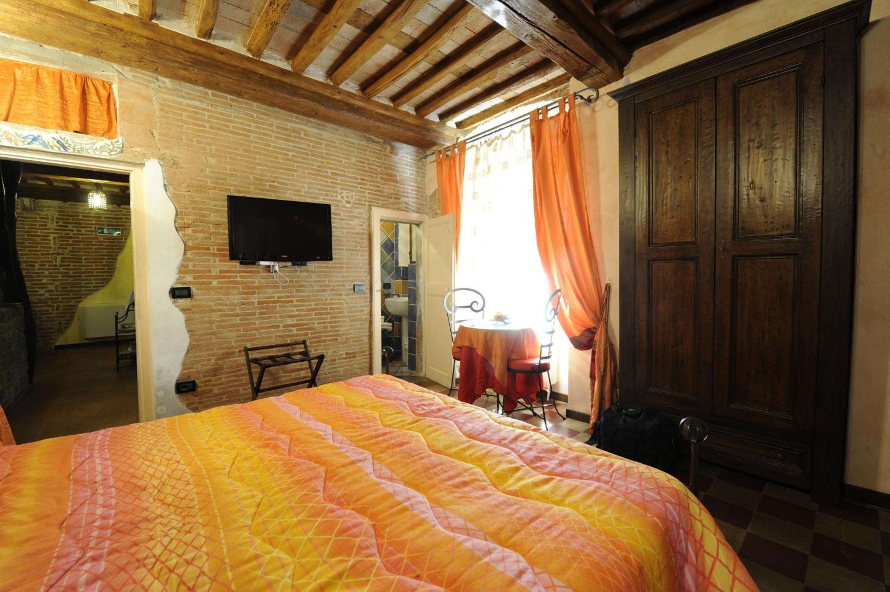 Superior Double Room - Photo 16