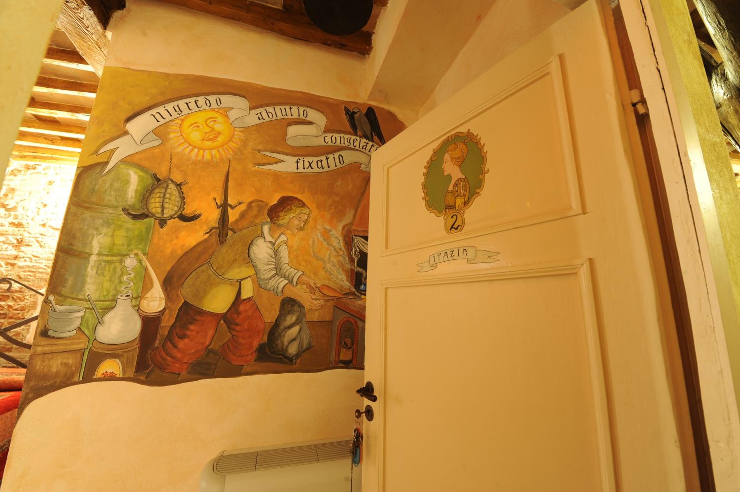Double Room - Photo 3