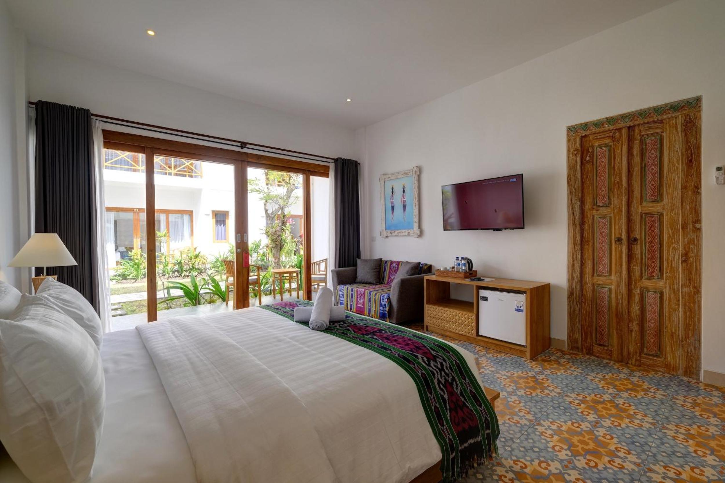 Deluxe Double Room - Photo 8