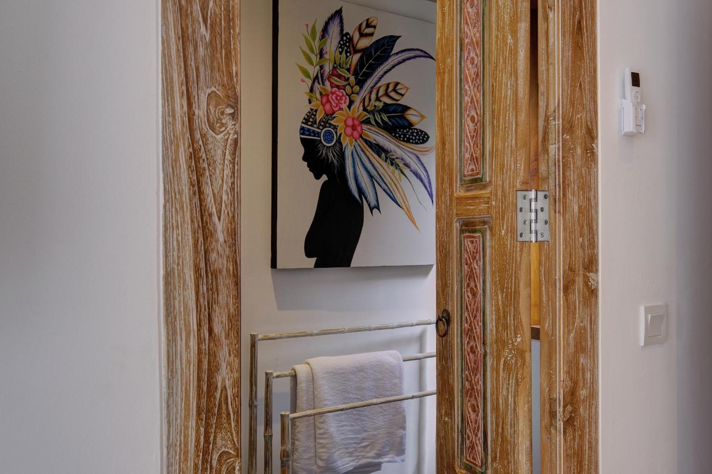 Deluxe Double Room - Photo 13