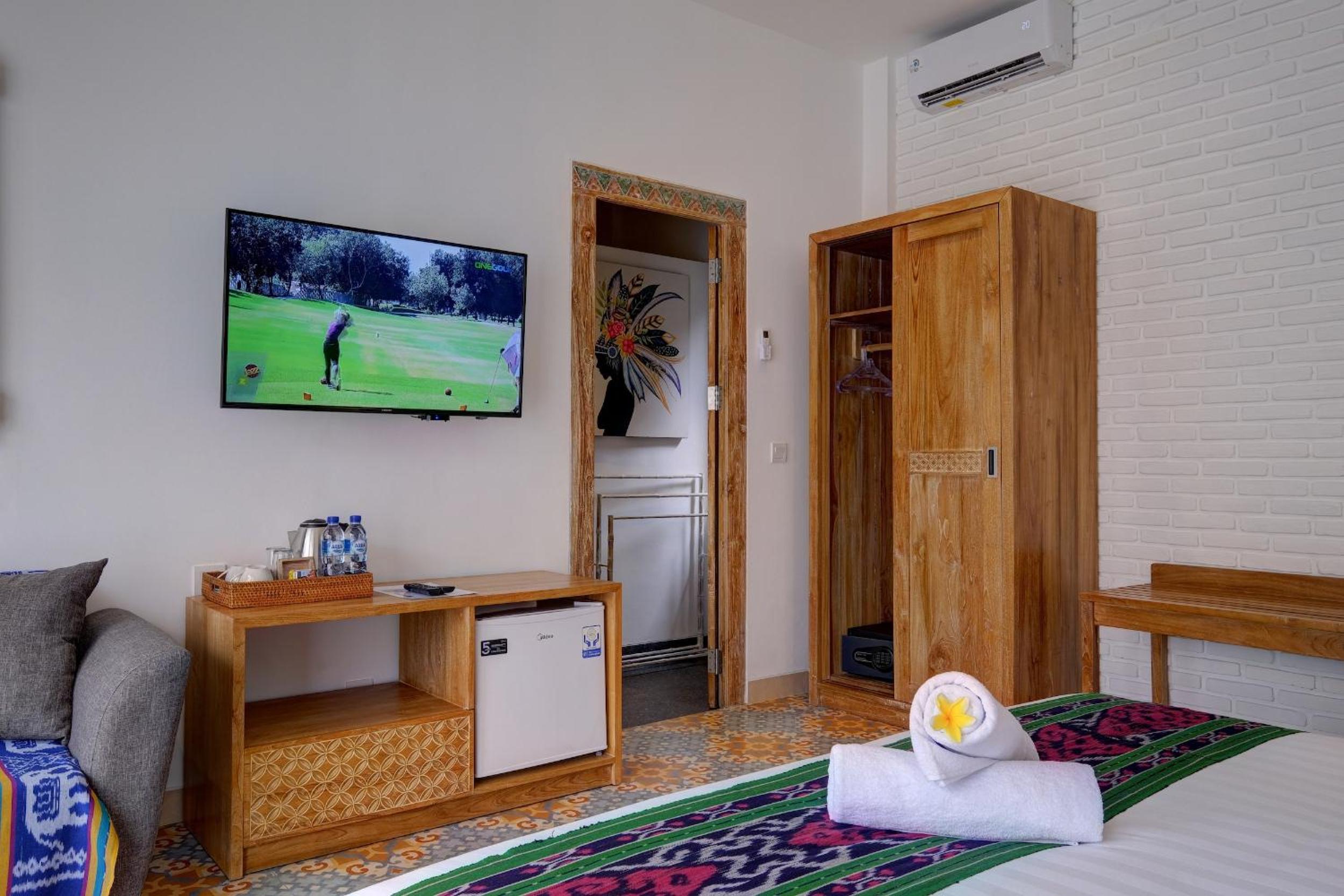 Deluxe Double Room - Photo 10