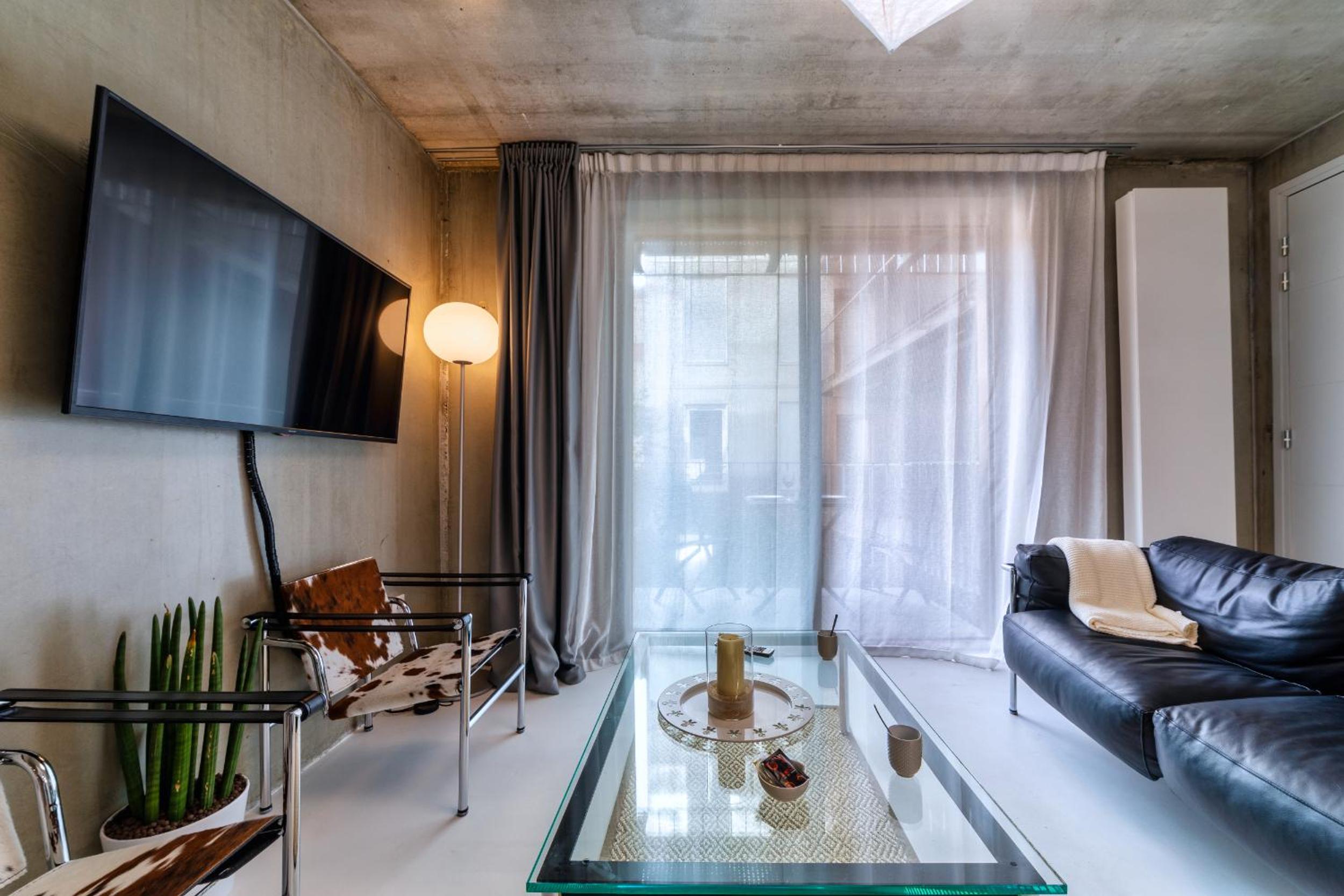 Apartment - Ground Floor photo 3
