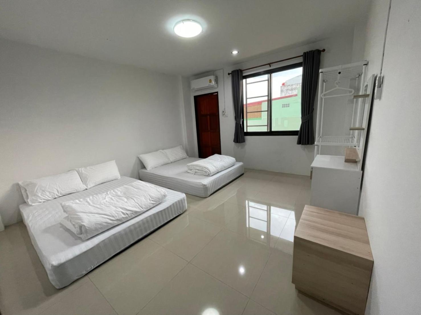 Apartment - Photo 8