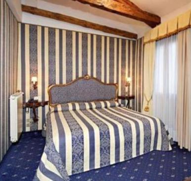Superior Double Room with Private Terrace photo 3