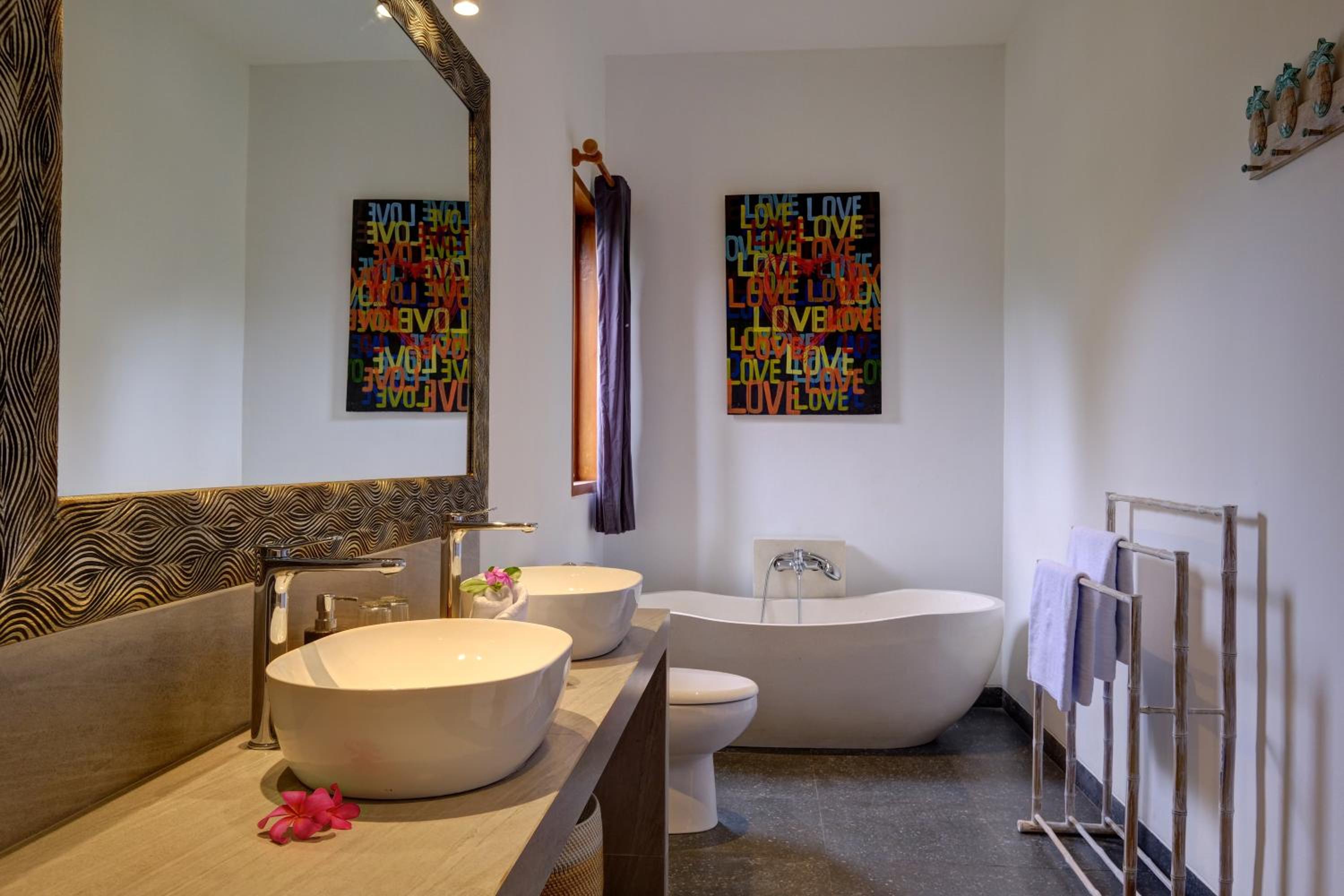Suite with Terrace - Photo 9