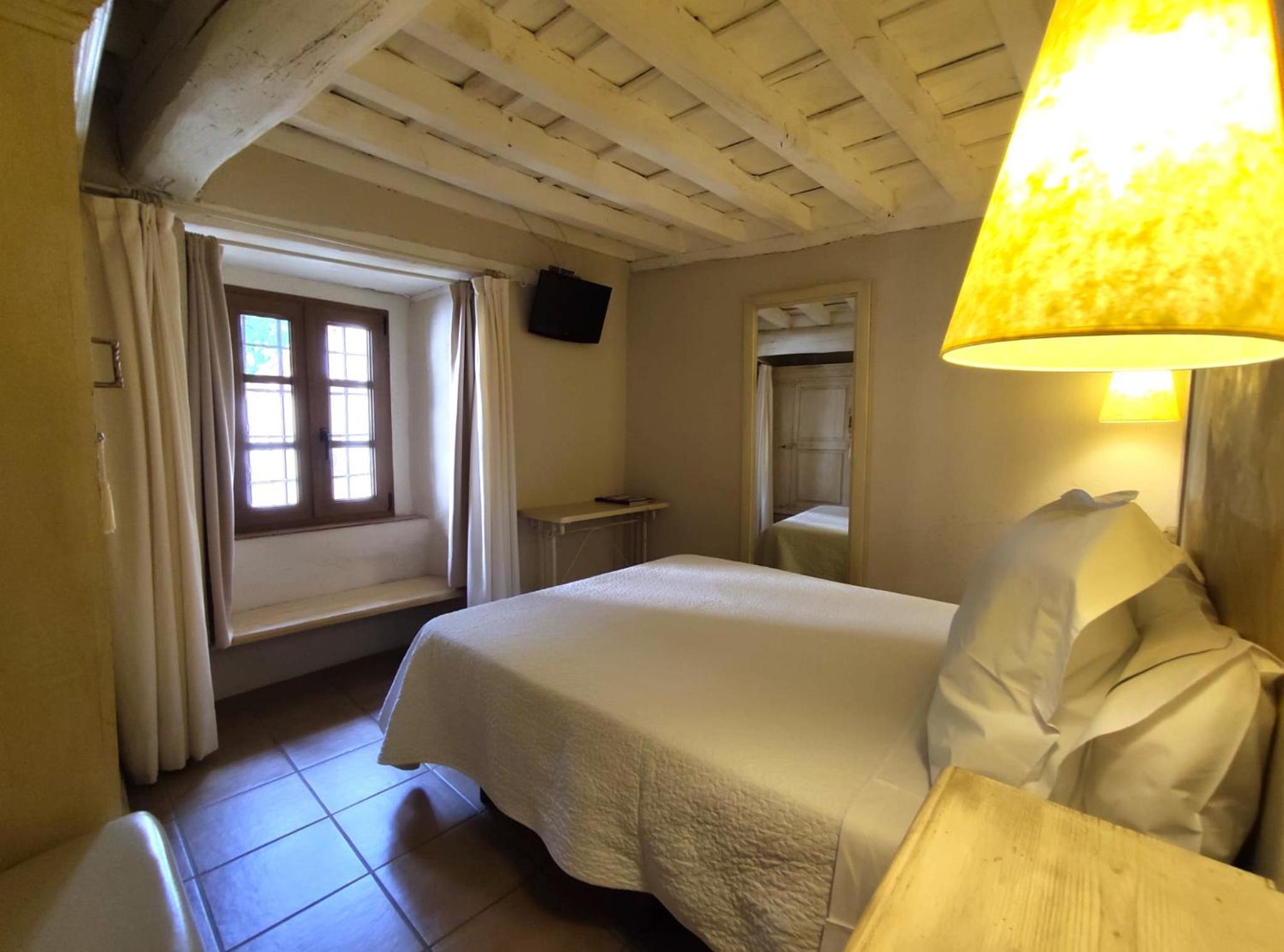 Queen Room with Garden View photo 3