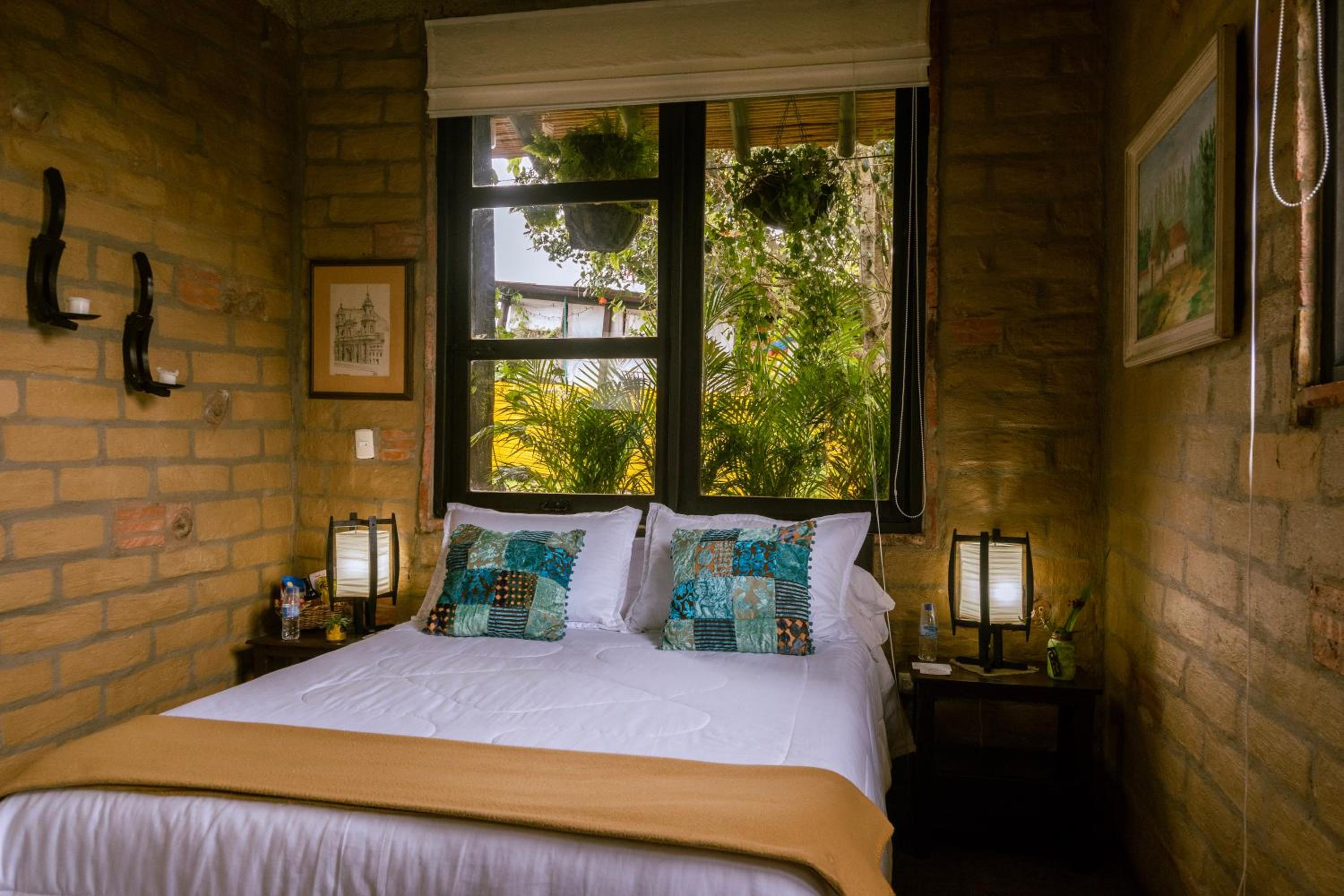 Double Room with Private Bathroom photo 1