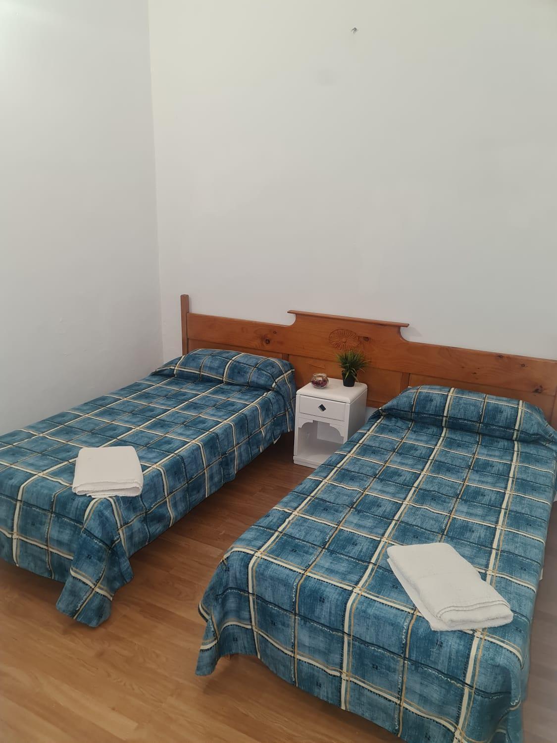 Habitación doble con baño compartido