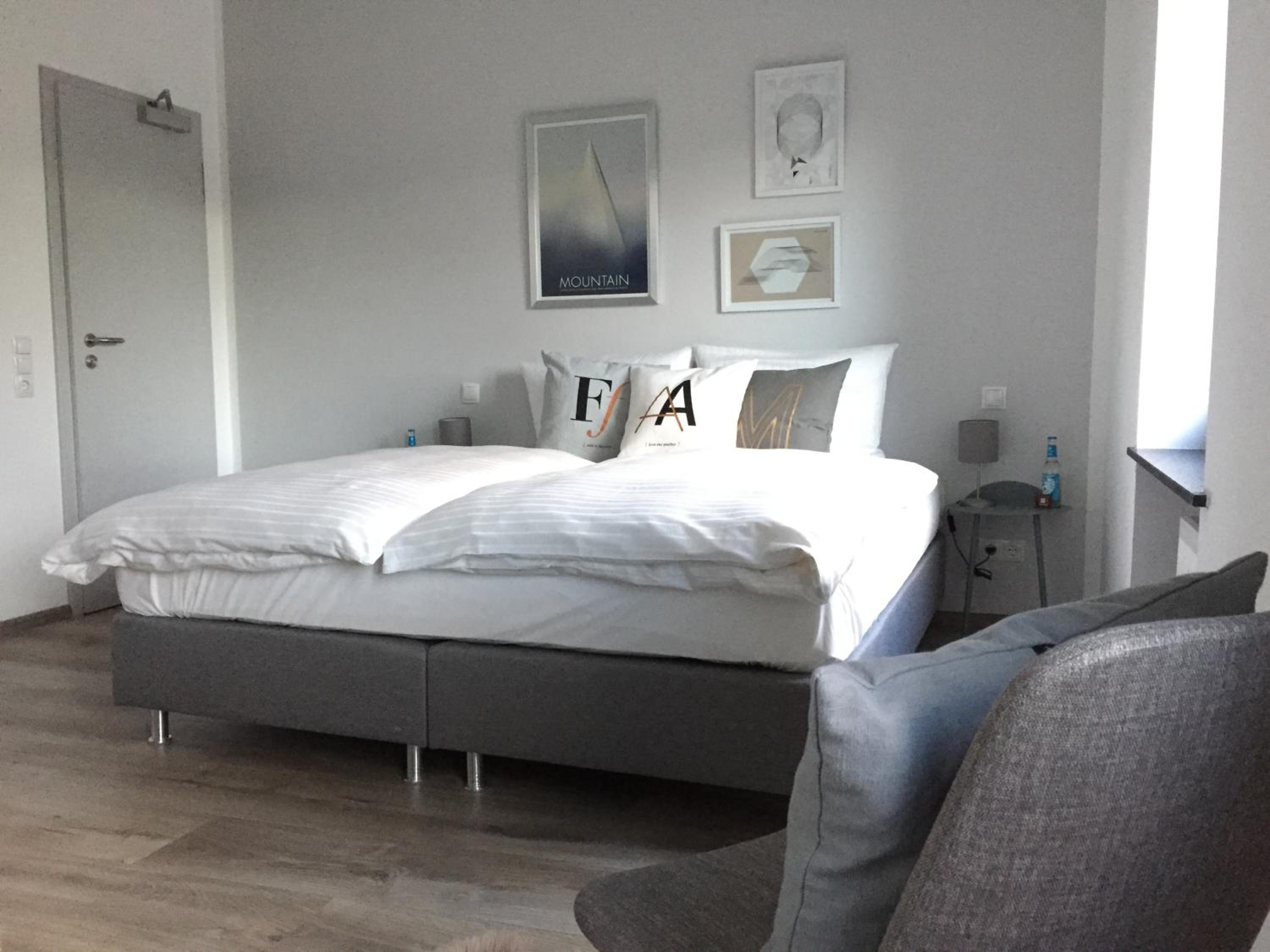 Deluxe Double Room - Photo 5