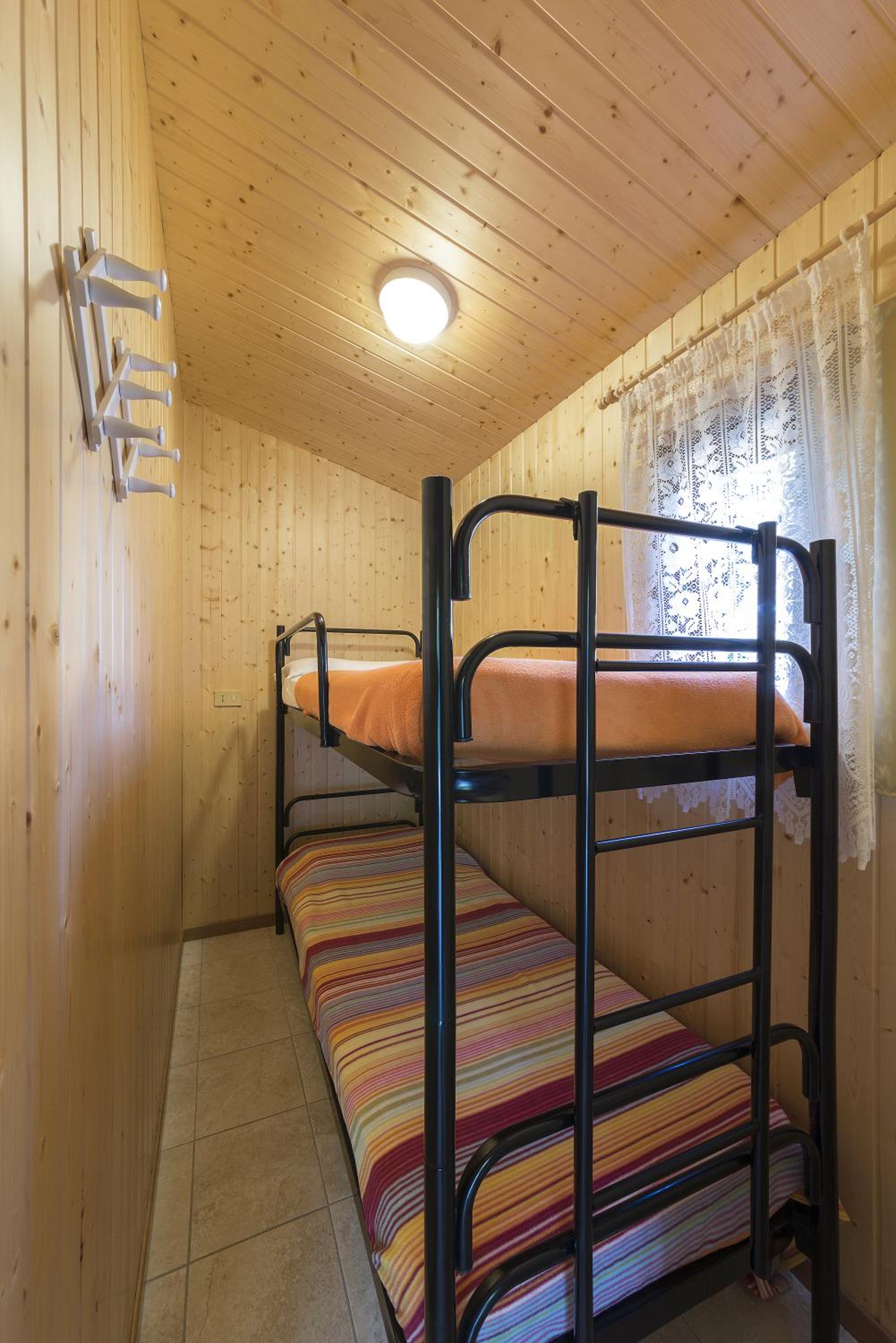 Bungalow (4 Adults) photo 3