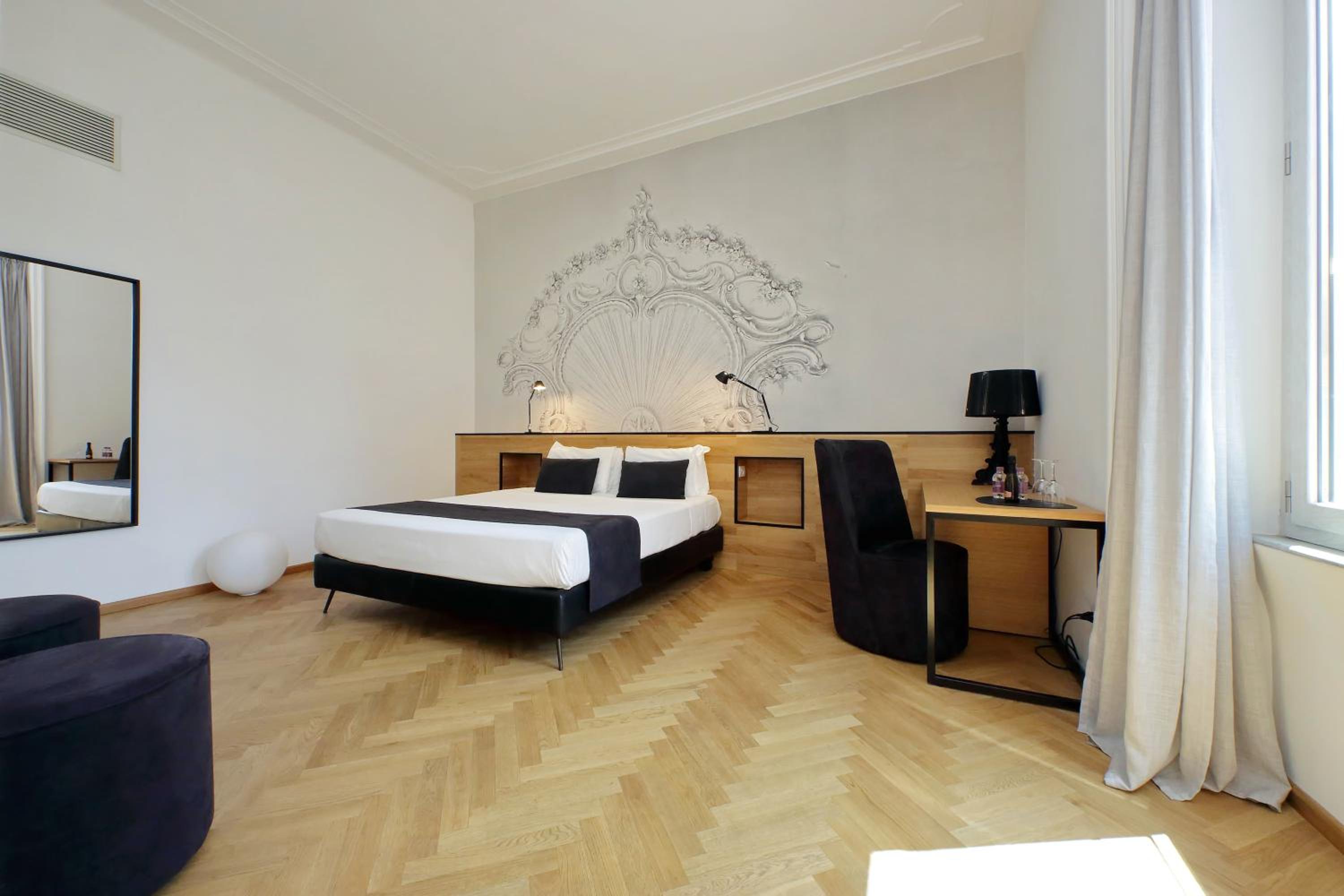 Superior King Room photo 3