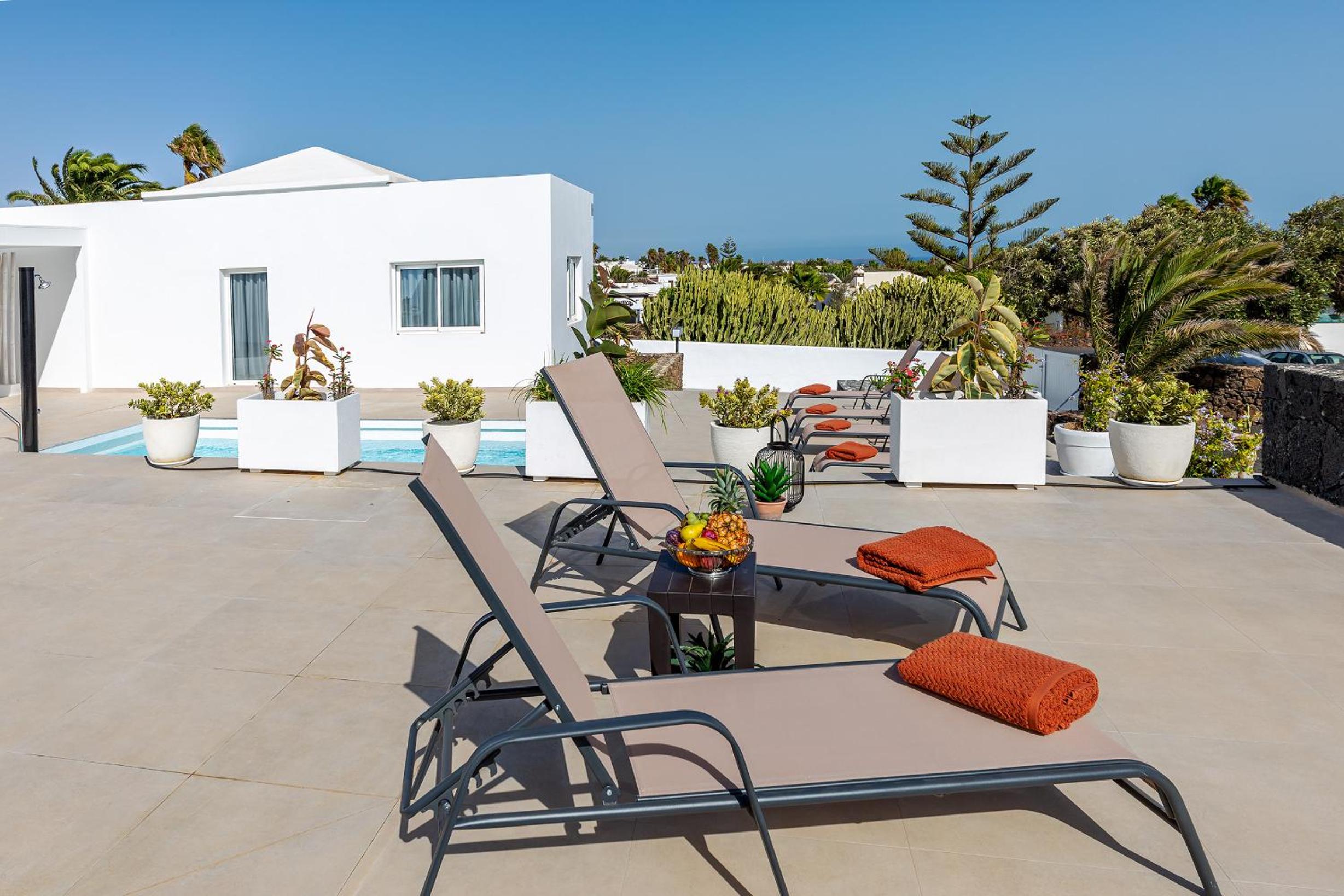 Villa with Sea View photo 3