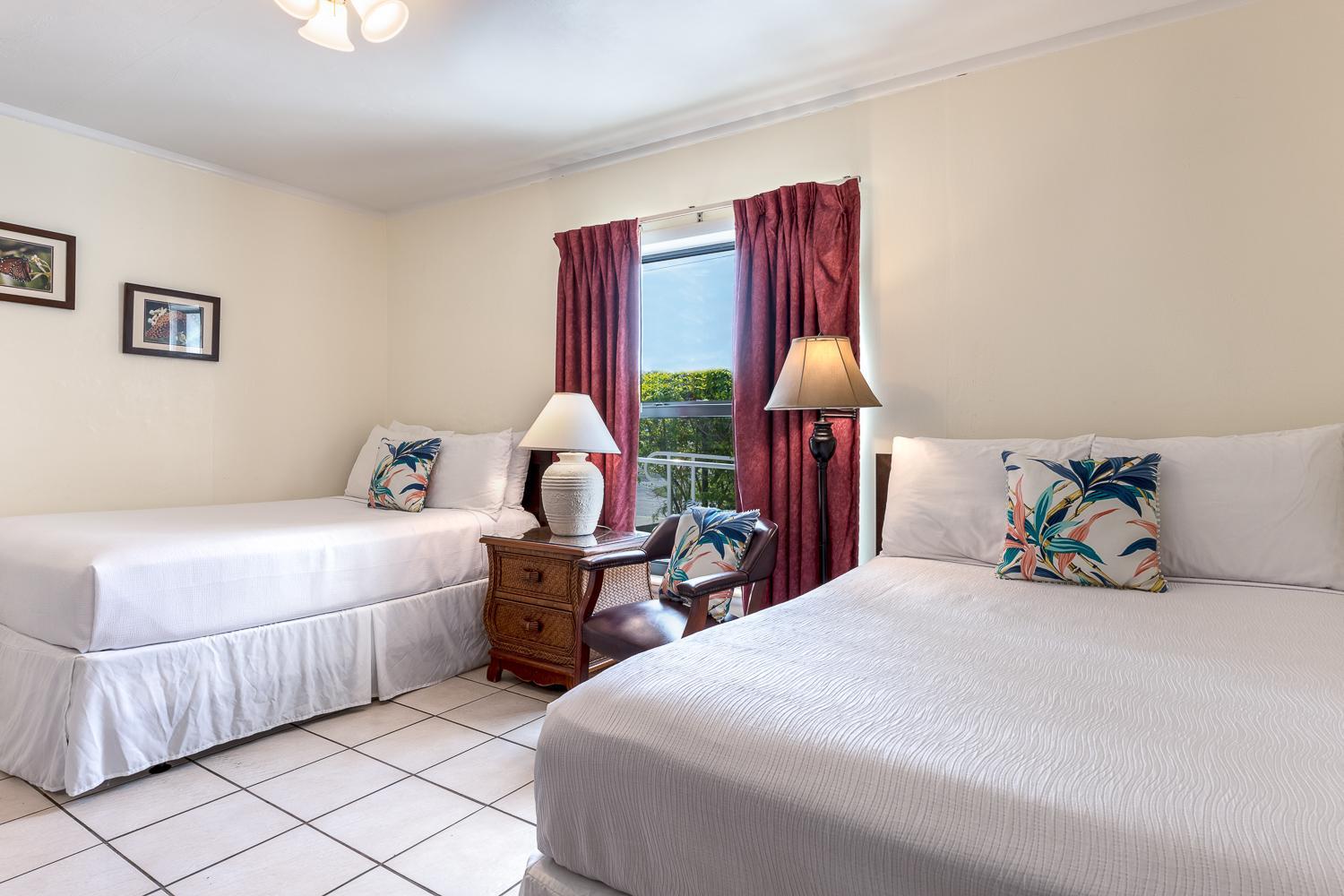 Standard Double Room with Two Double Beds - Photo 3