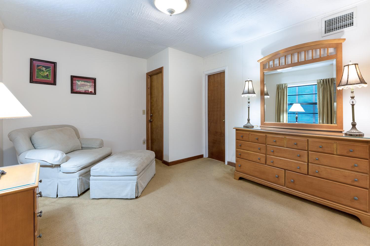 Superior King Room - Photo 5