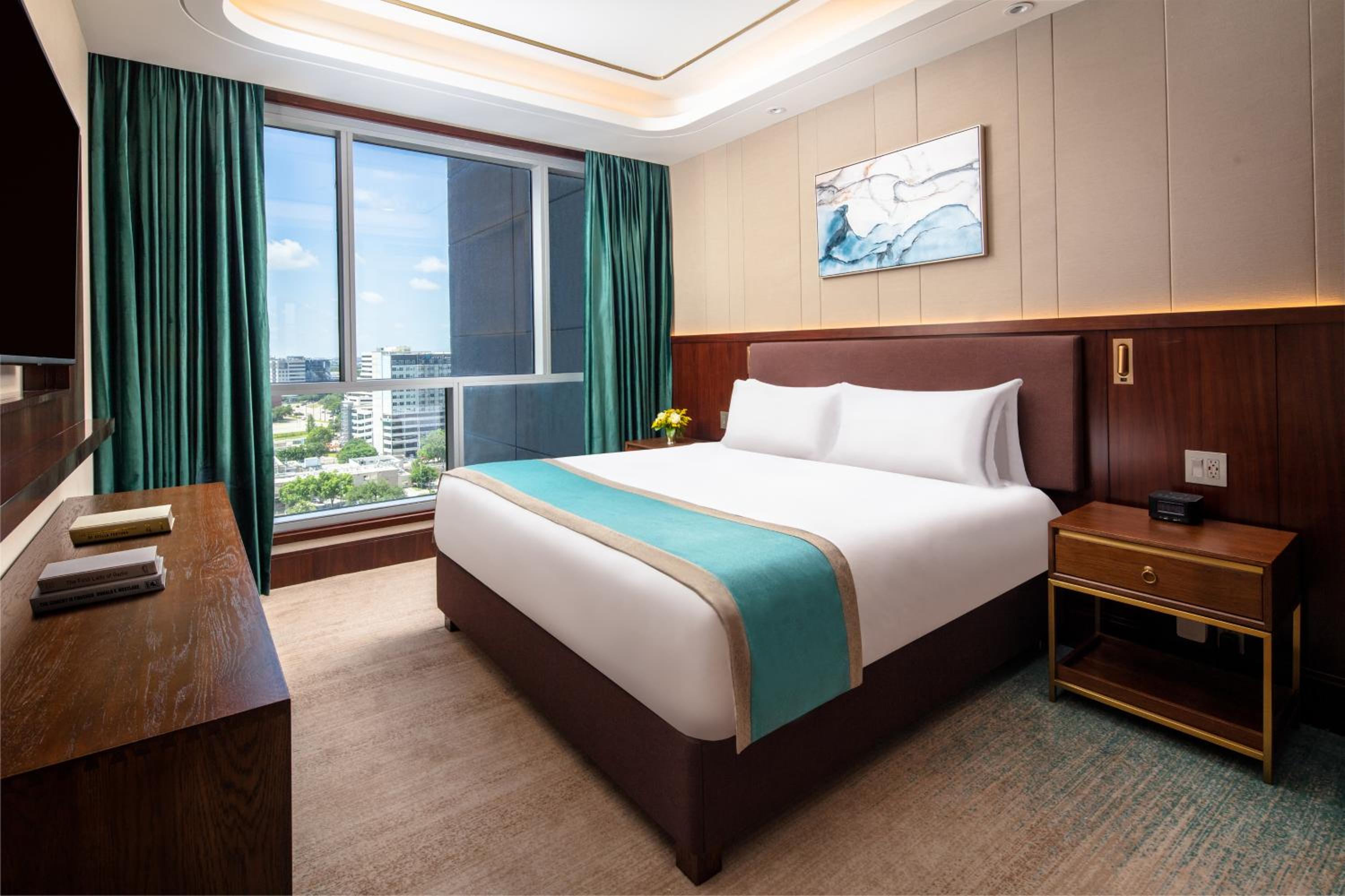 Deluxe 2 Kings Two Bedrooms Suite - Photo 1