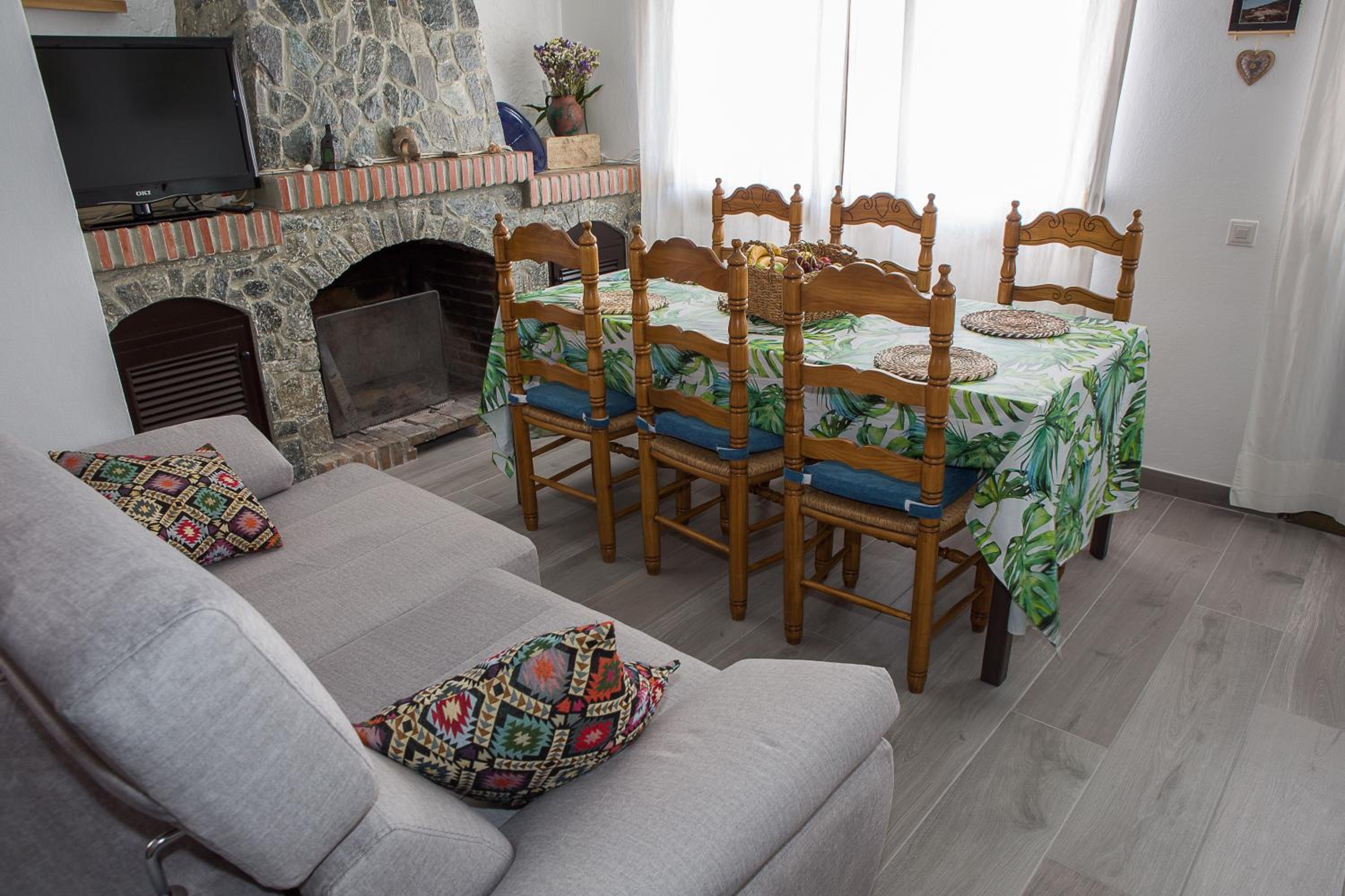 Apartment photo 3