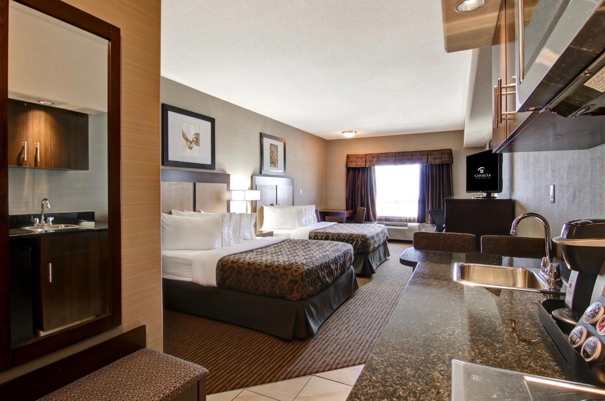 Queen Room photo 1