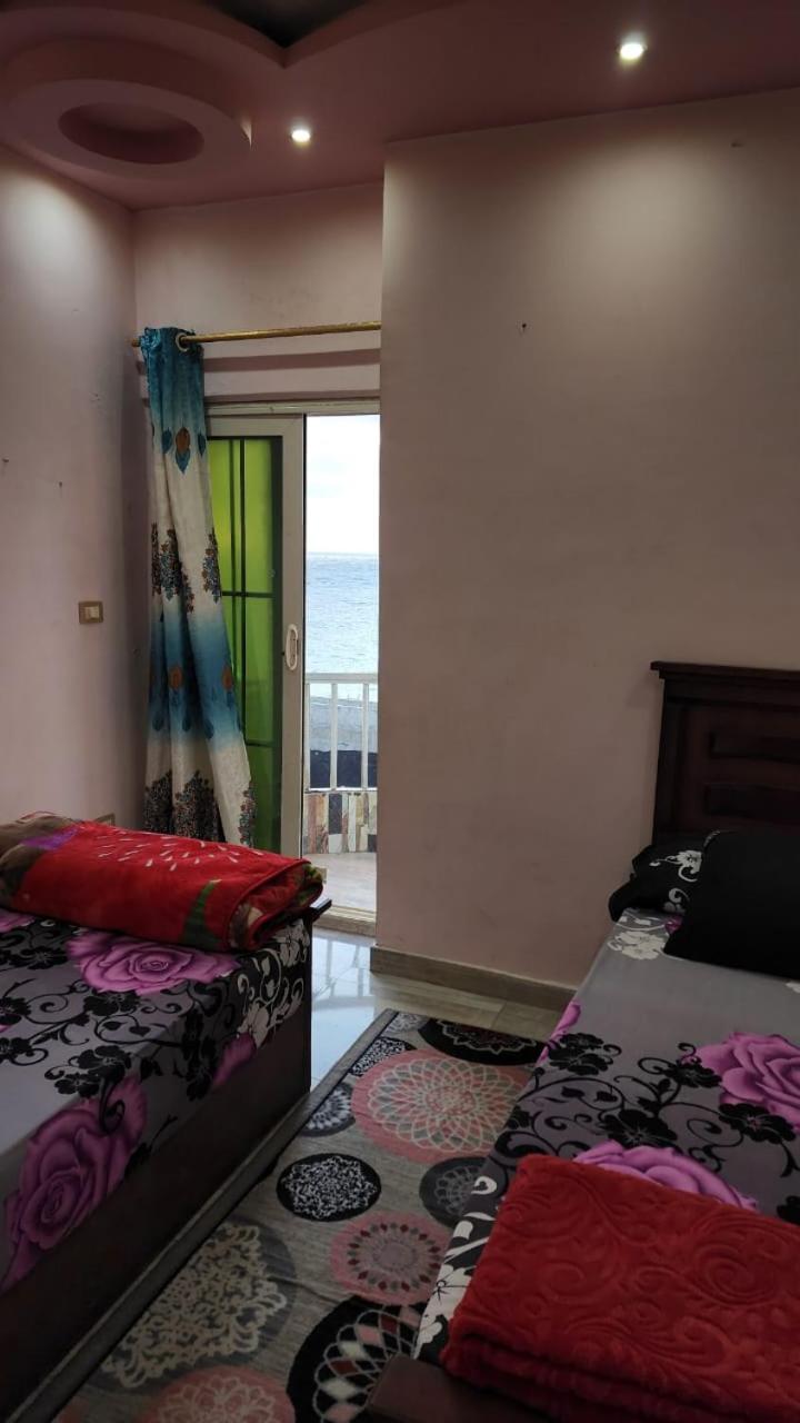 Three-Bedroom Apartment - Photo 15