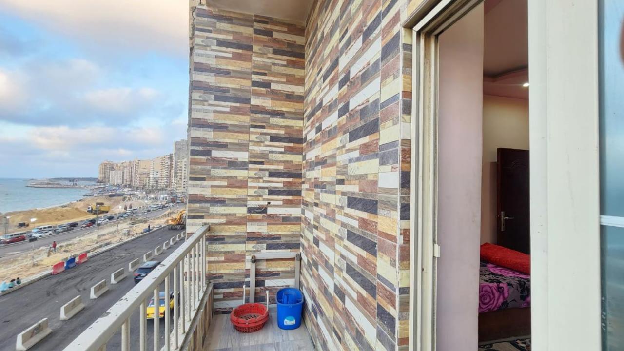 Three-Bedroom Apartment - Photo 42