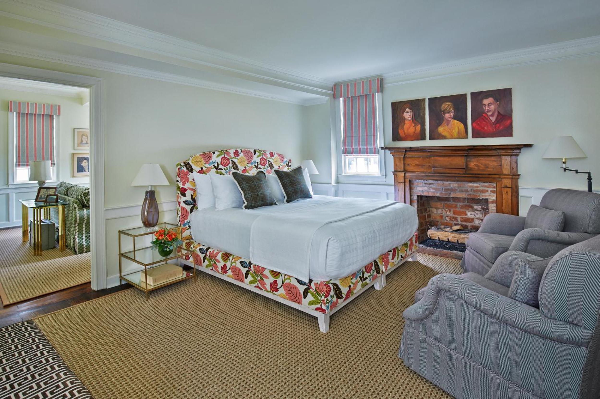 Deluxe Suite photo 1