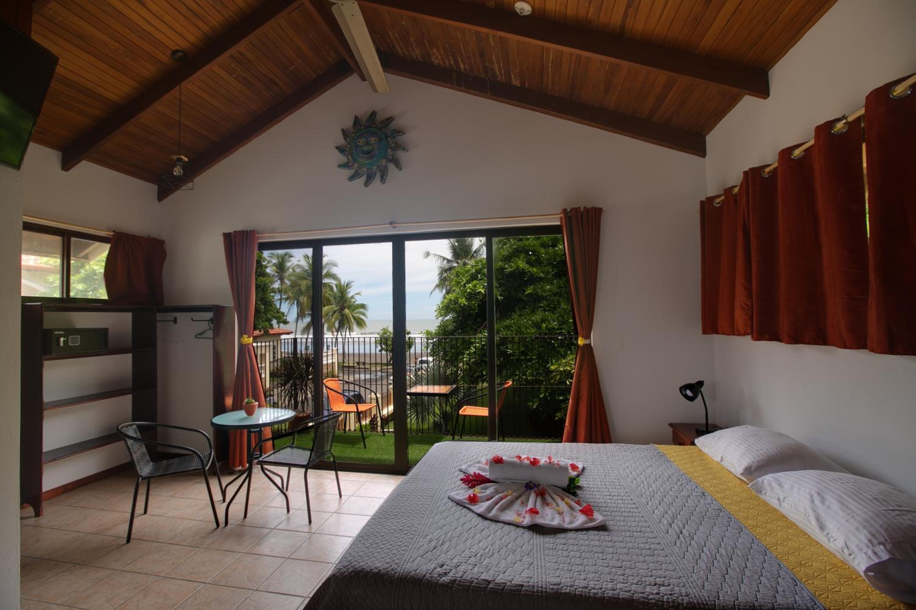 Studio with Sea View photo 2