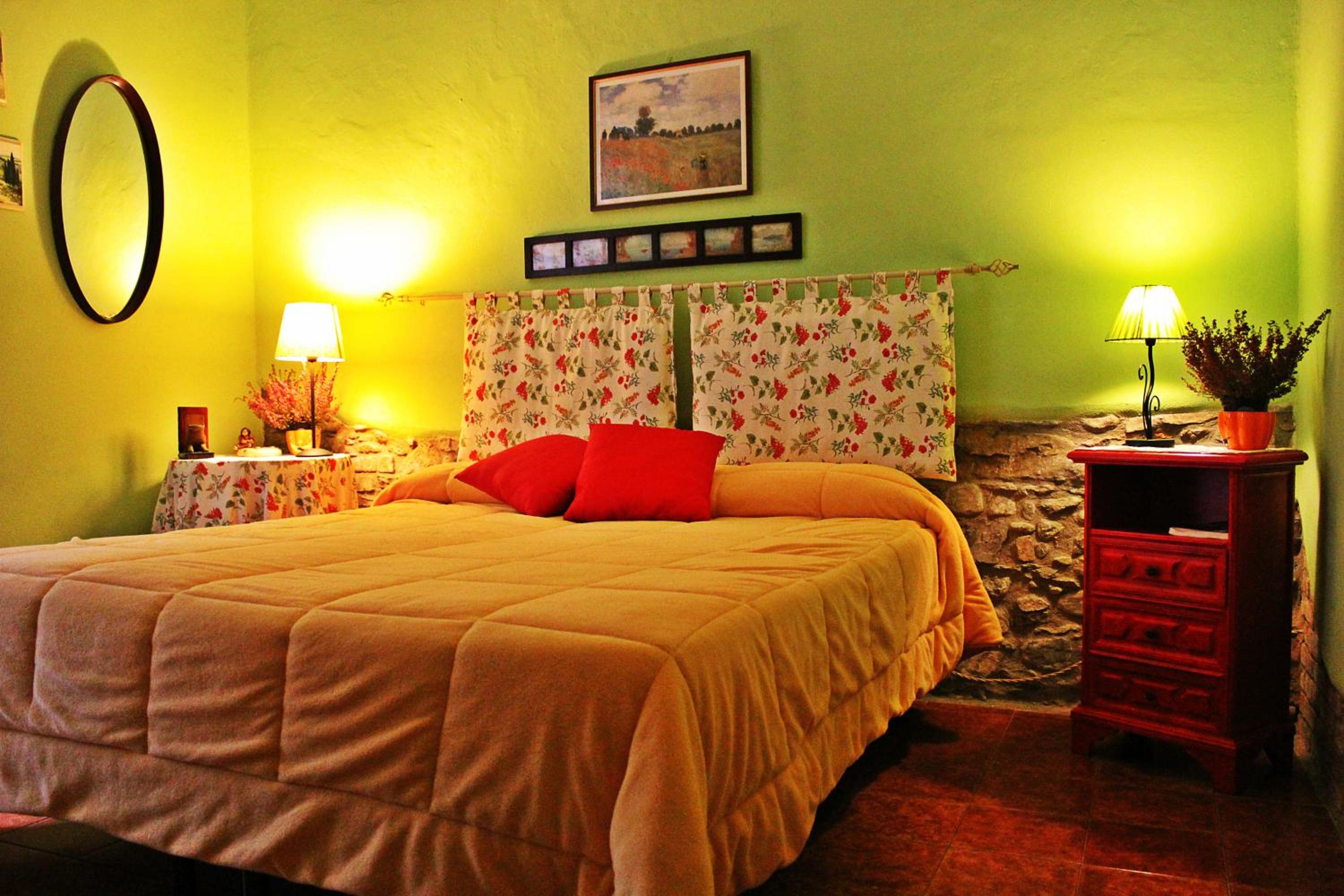 Double Or Twin Room With Shared Bathroom