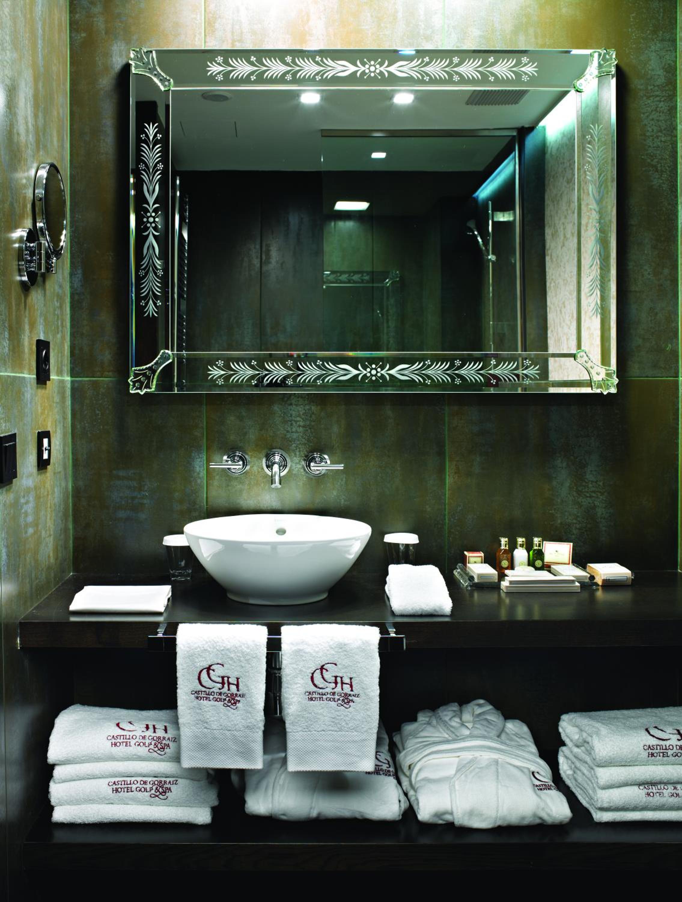 Standard Double or Twin Room with Terrace - Photo 2