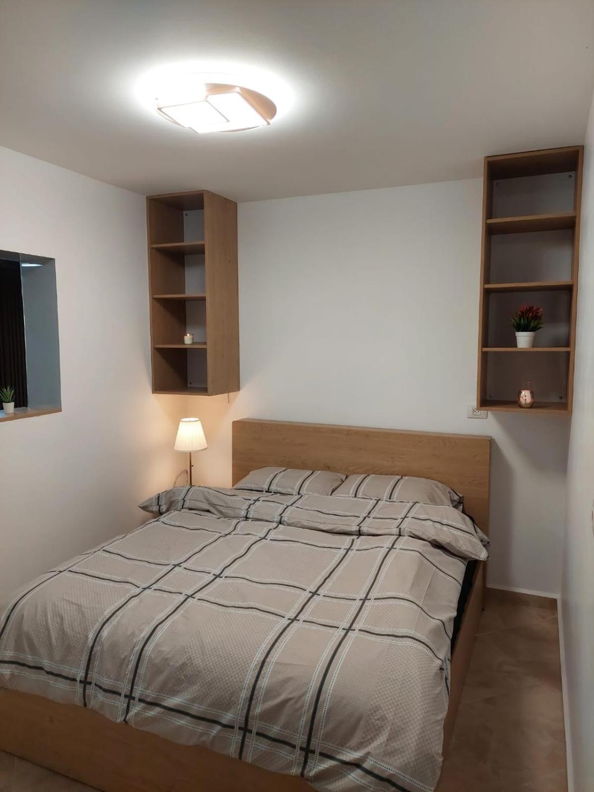 Double or Twin Room with Balcony - Photo 5