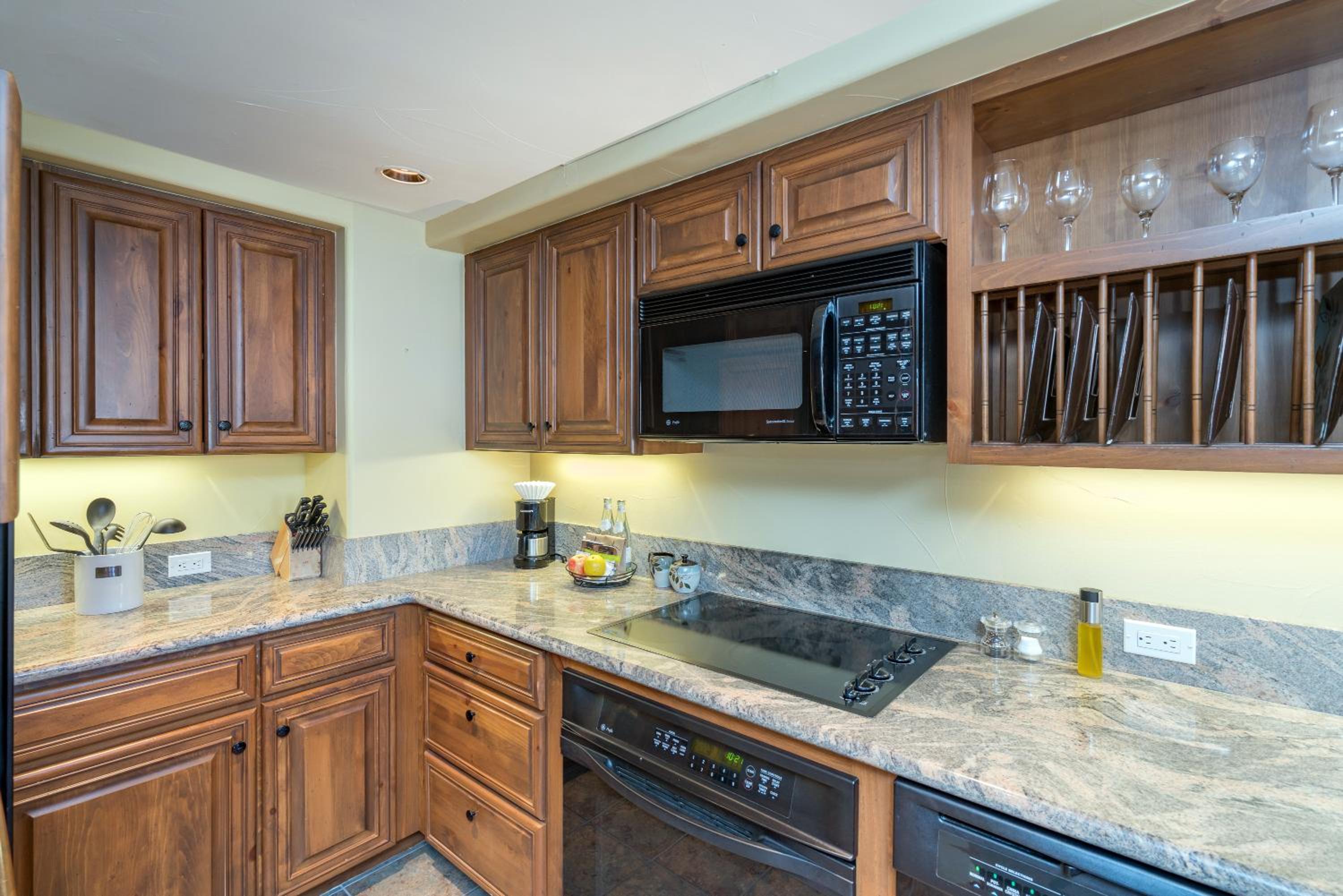 Two Bedroom Condo - Photo 2