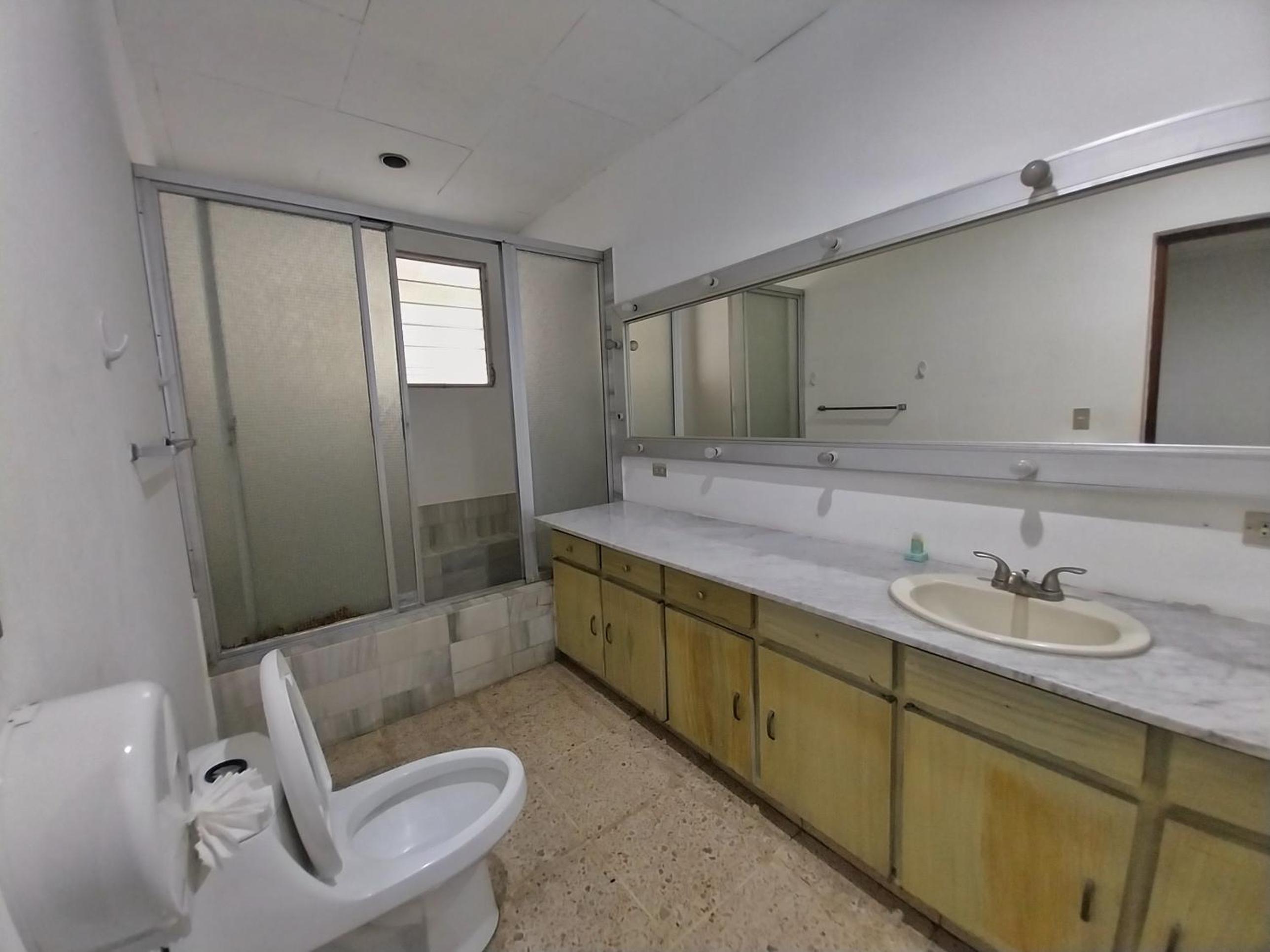 Executive Suite photo 3