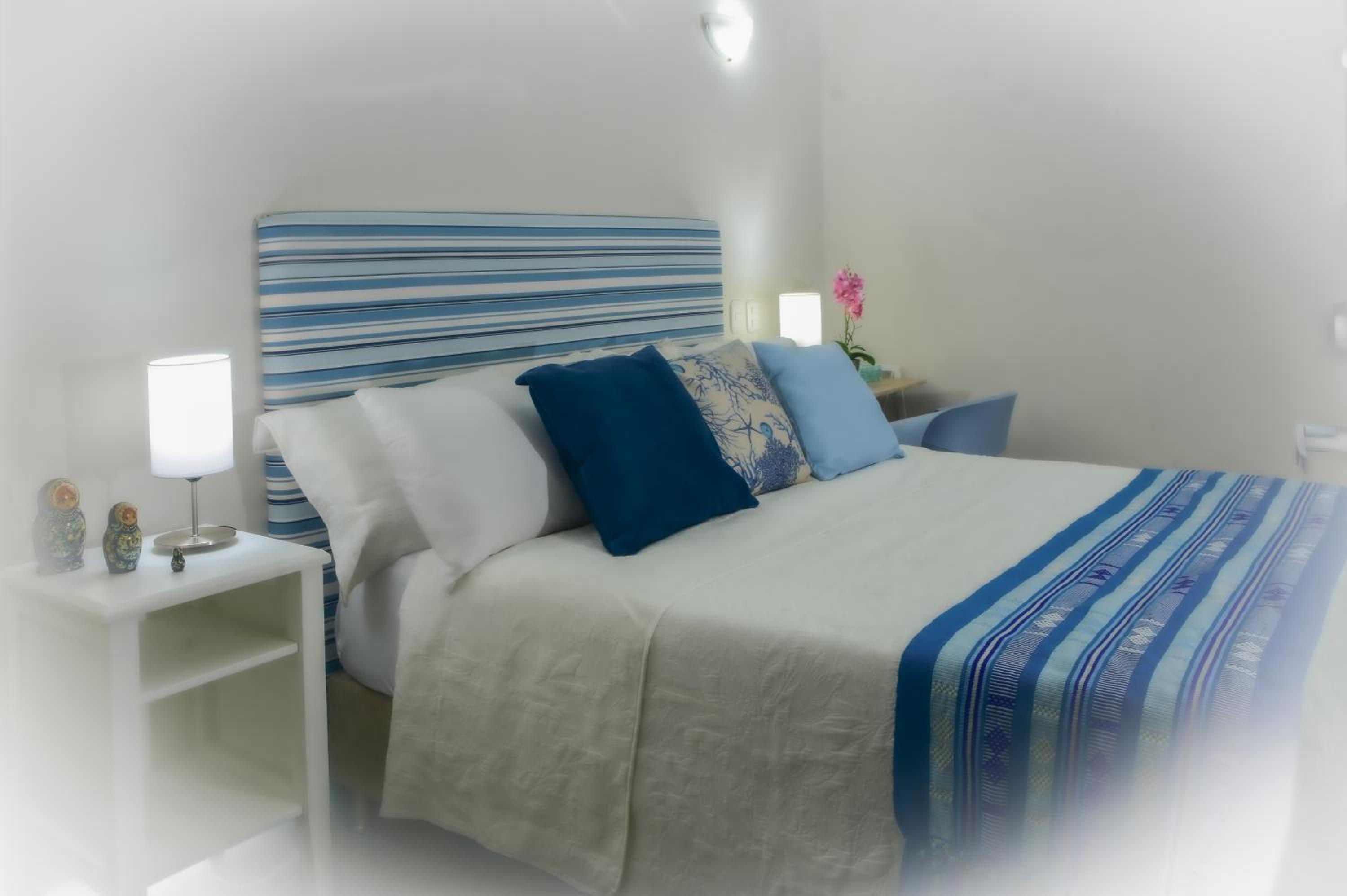 Queen Room photo 3