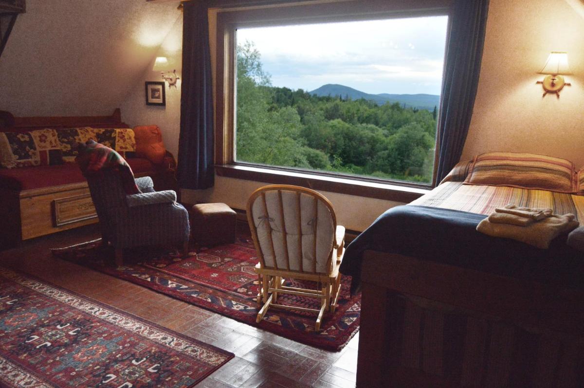 Two-Bedroom House photo 3