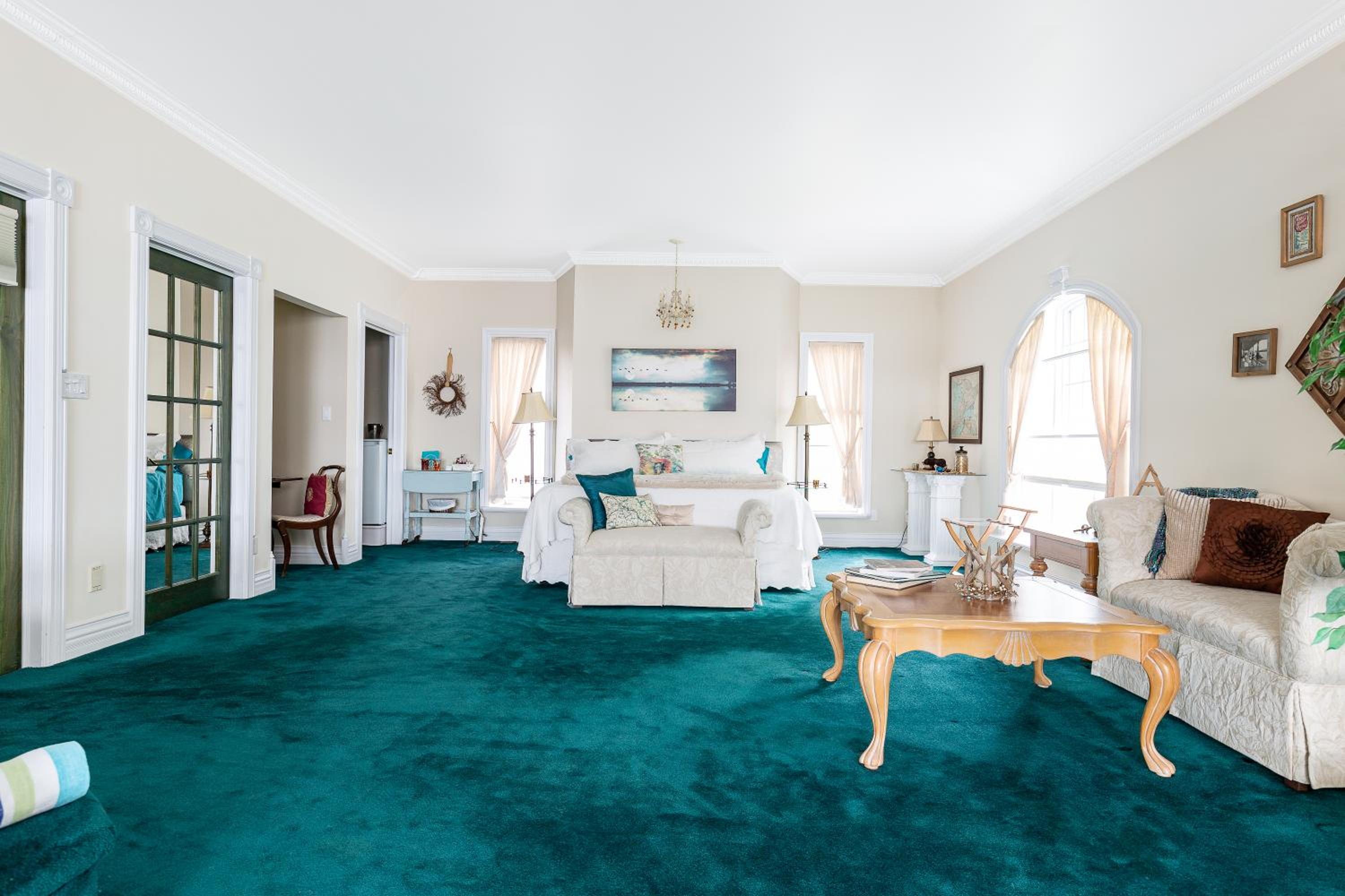 King Room with Balcony photo 3