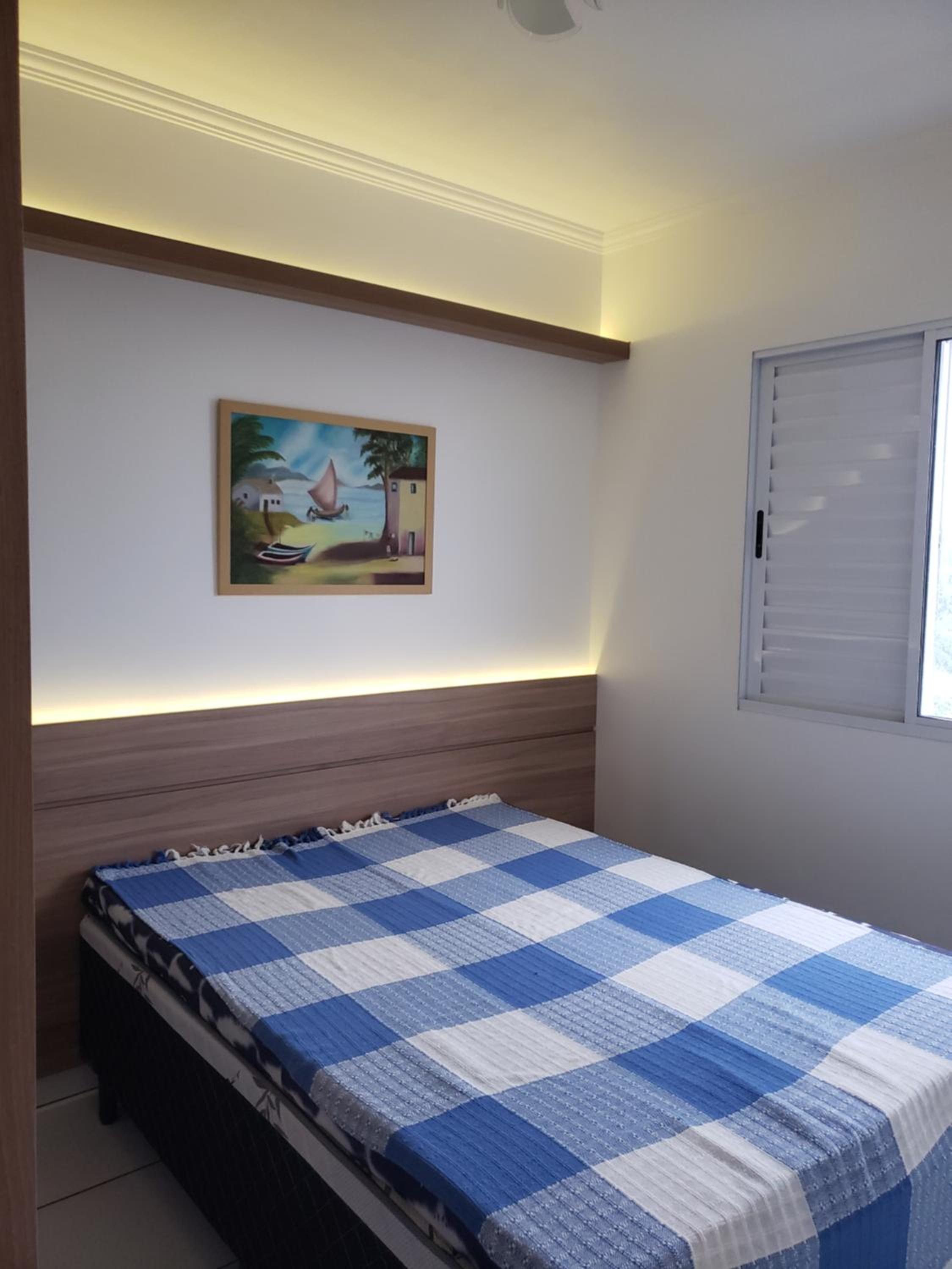 Two-Bedroom Apartment - Photo 4