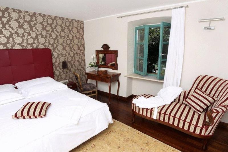 Superior Double or Twin Room - Photo 5