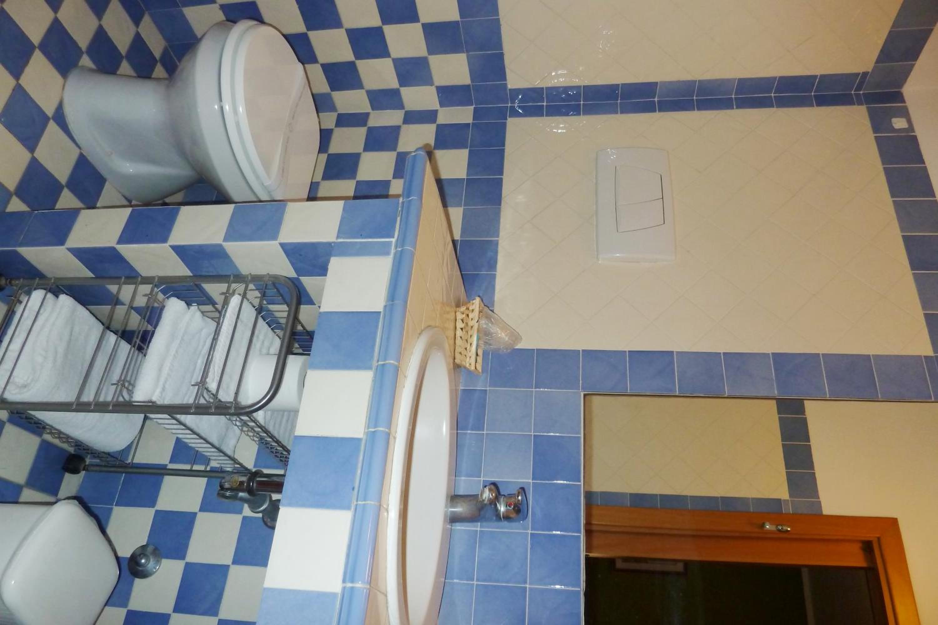 Double or Twin Room photo 3
