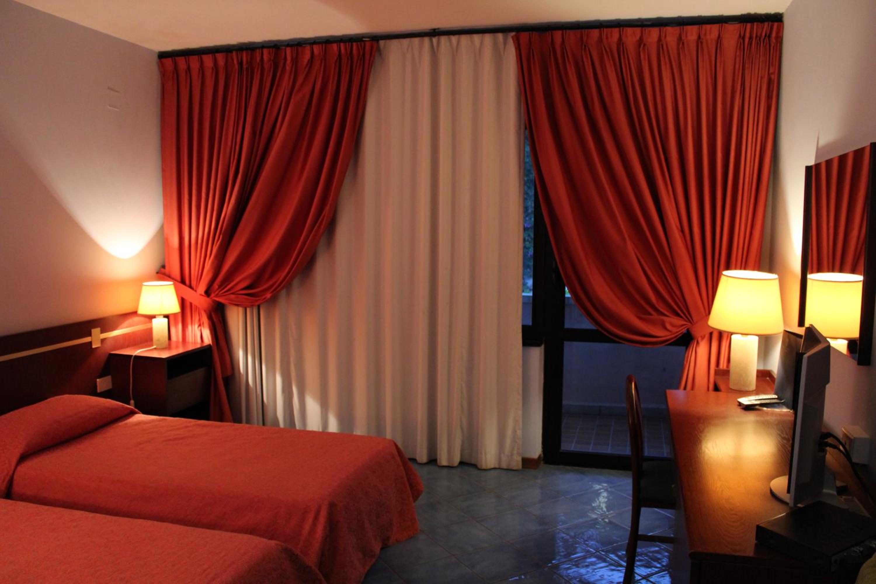 Economy Double or Twin Room - Photo 2