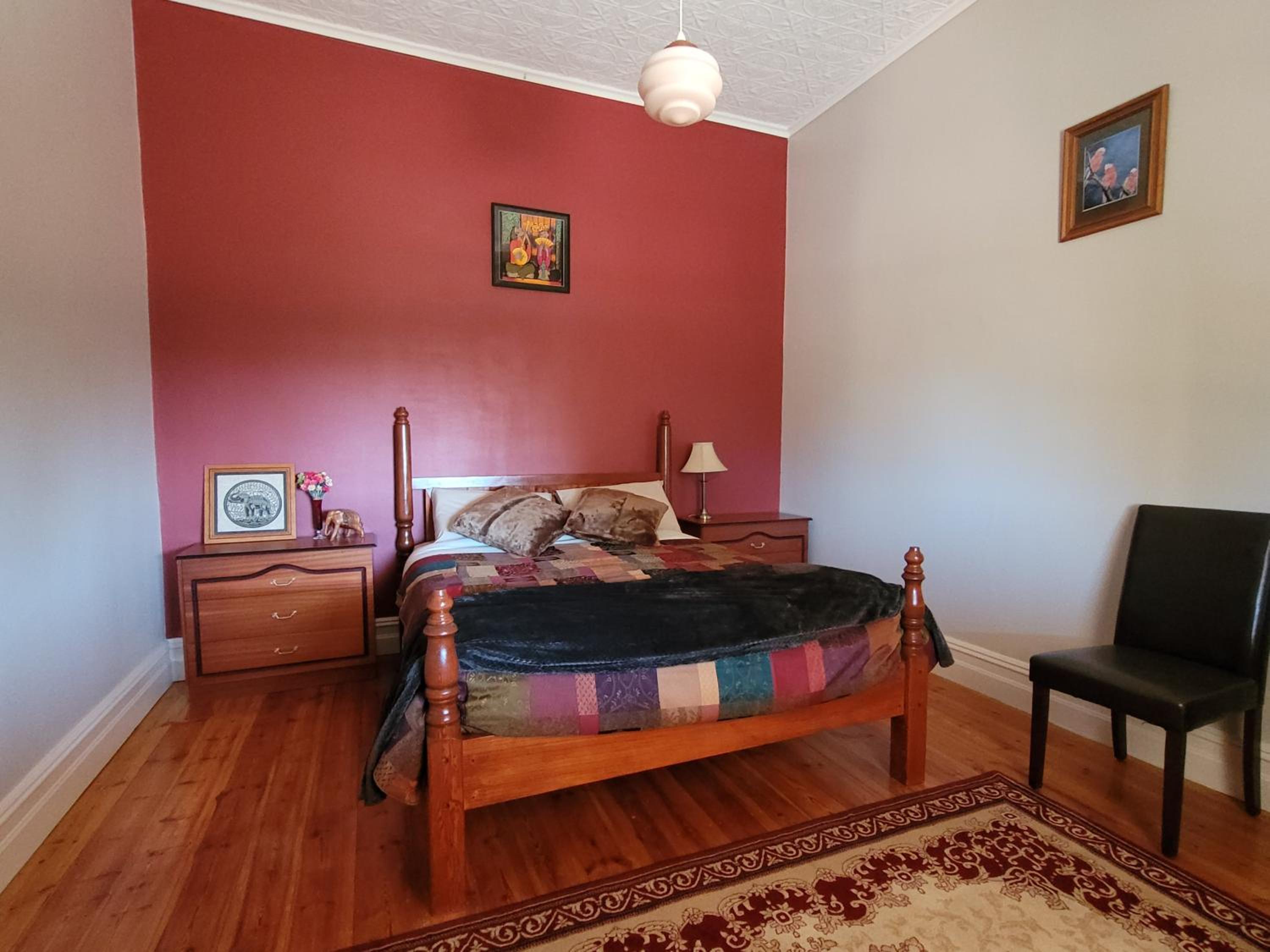 Four-Bedroom House photo 1