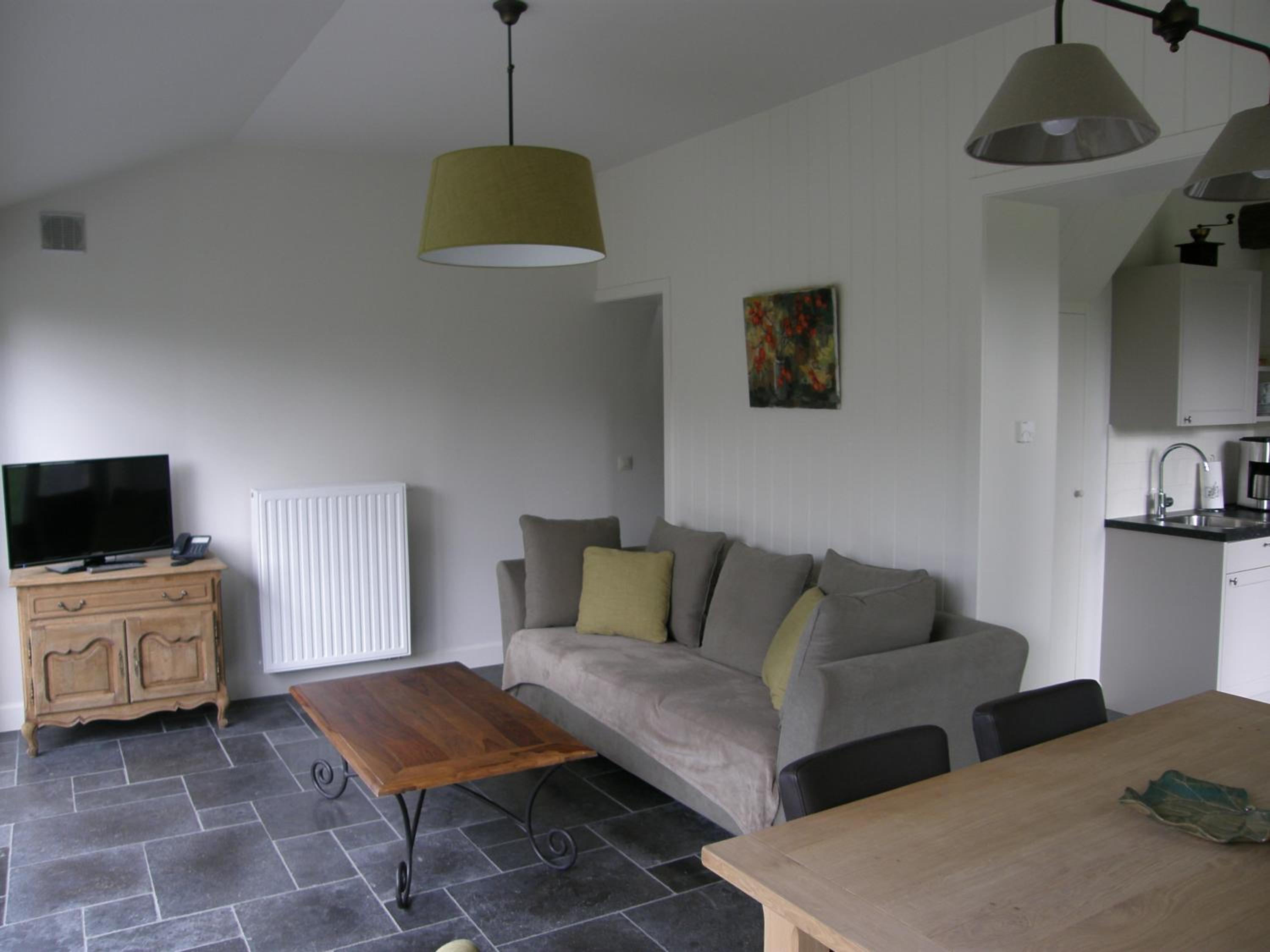 One-Bedroom House photo 1