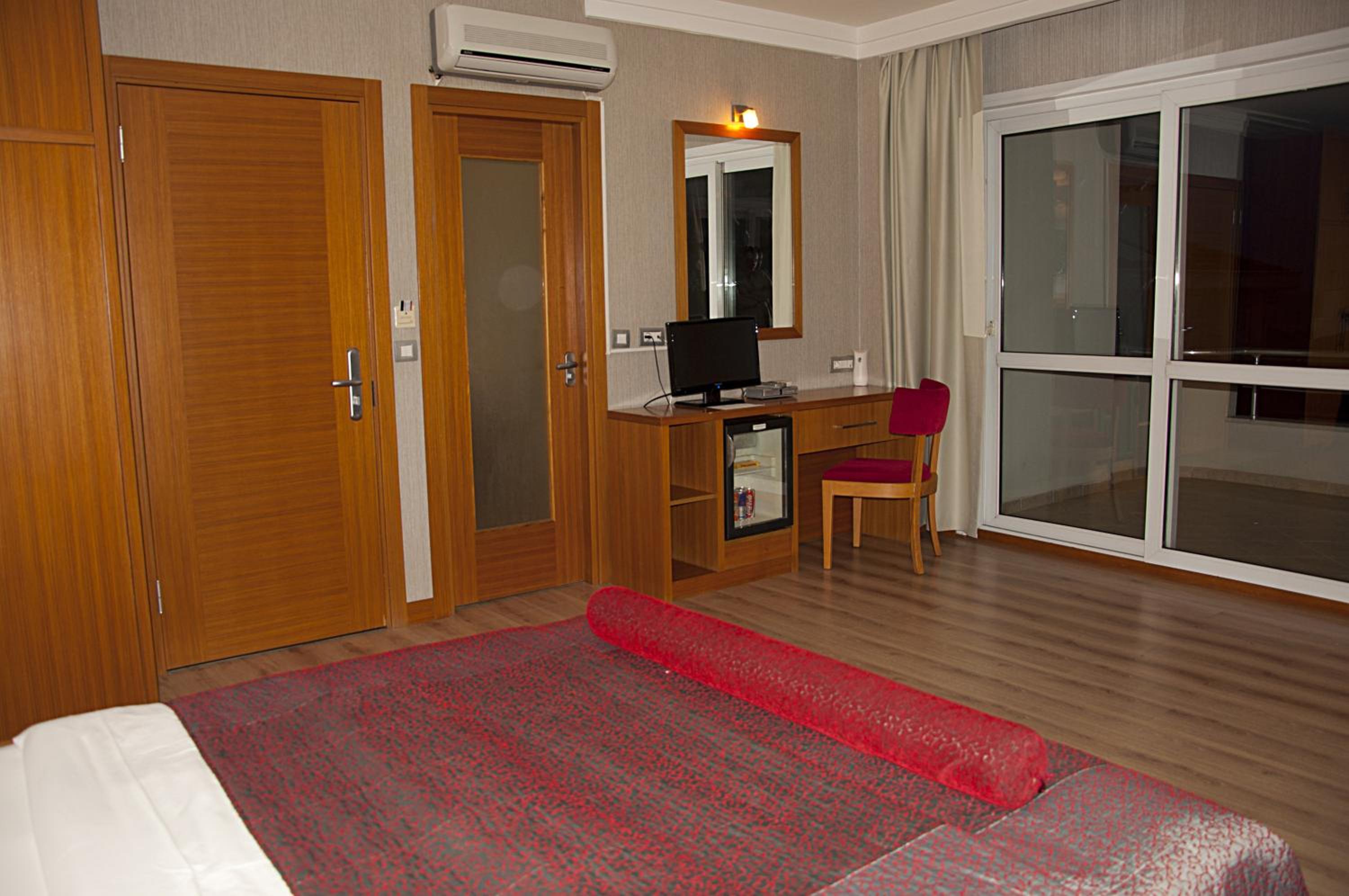 Double Room with Sea View photo 2