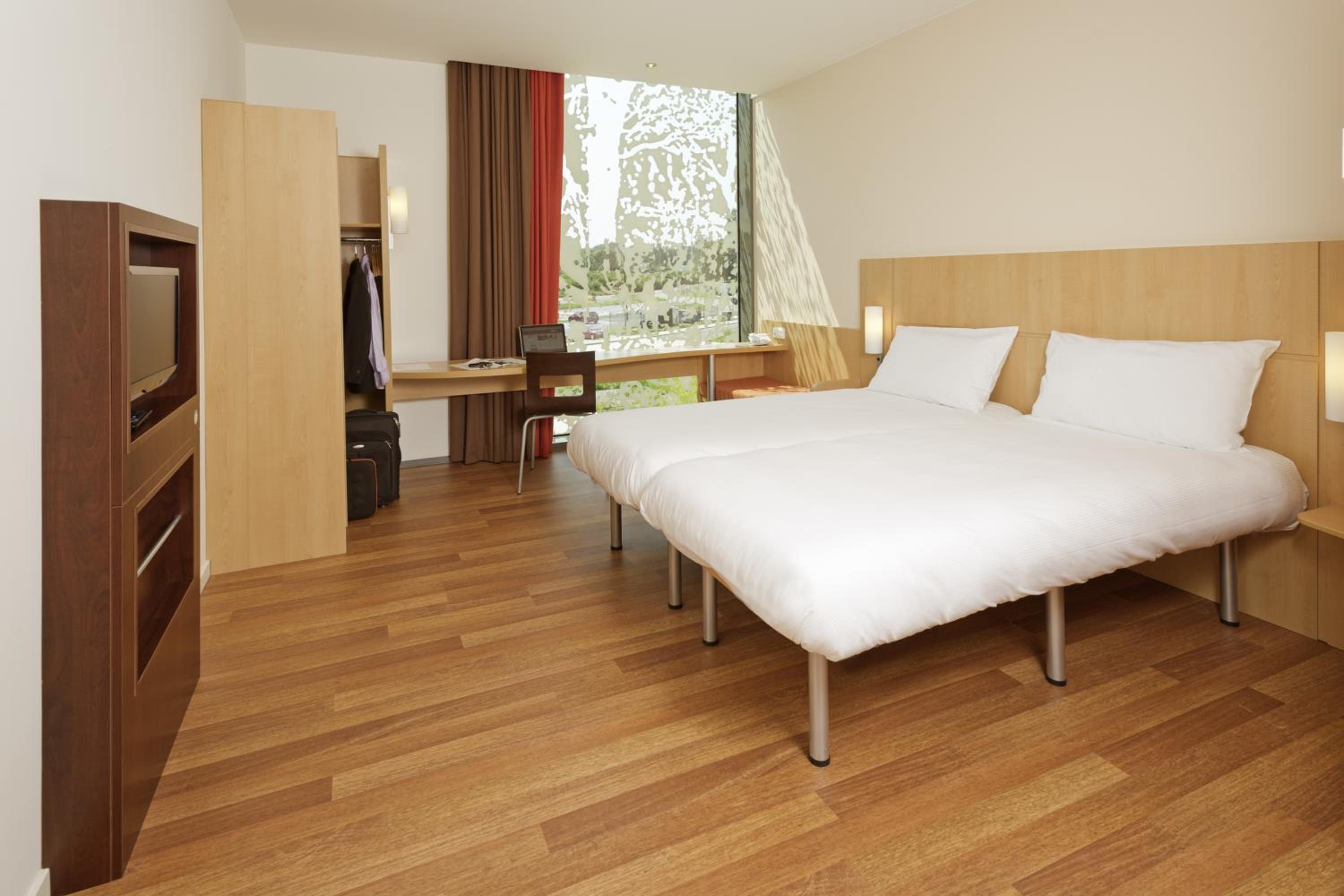 Double Room - Photo 3