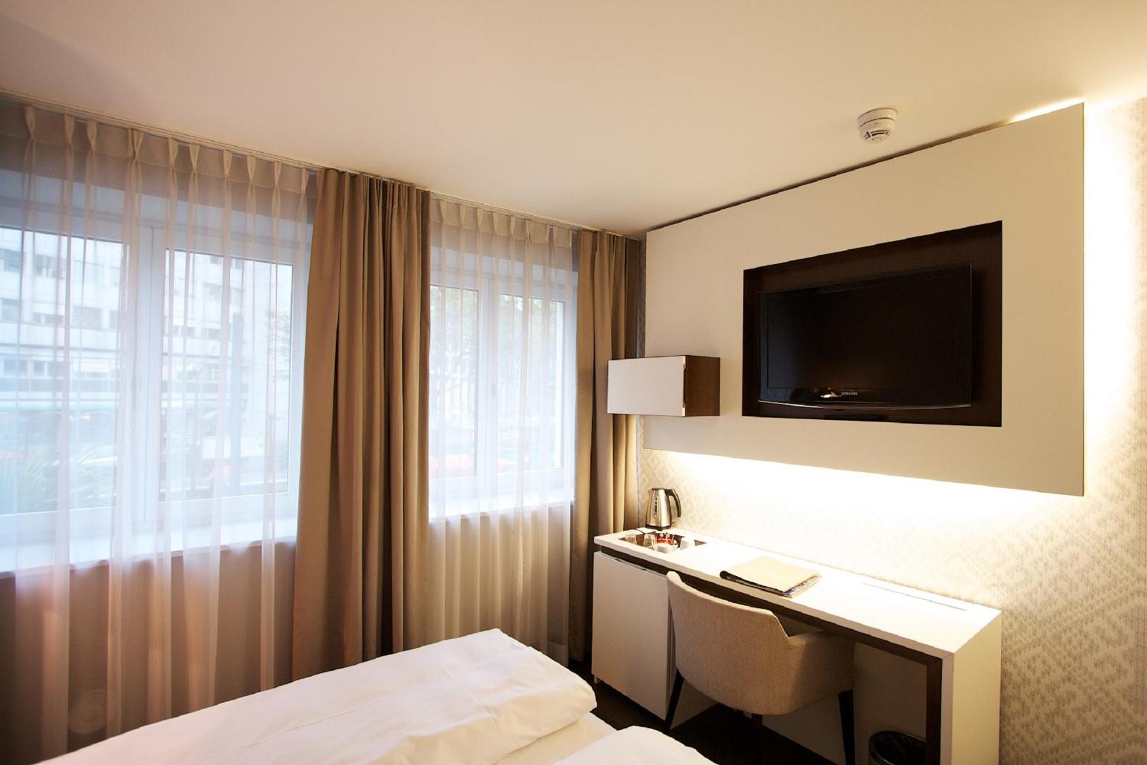 Classic Triple Room photo 3