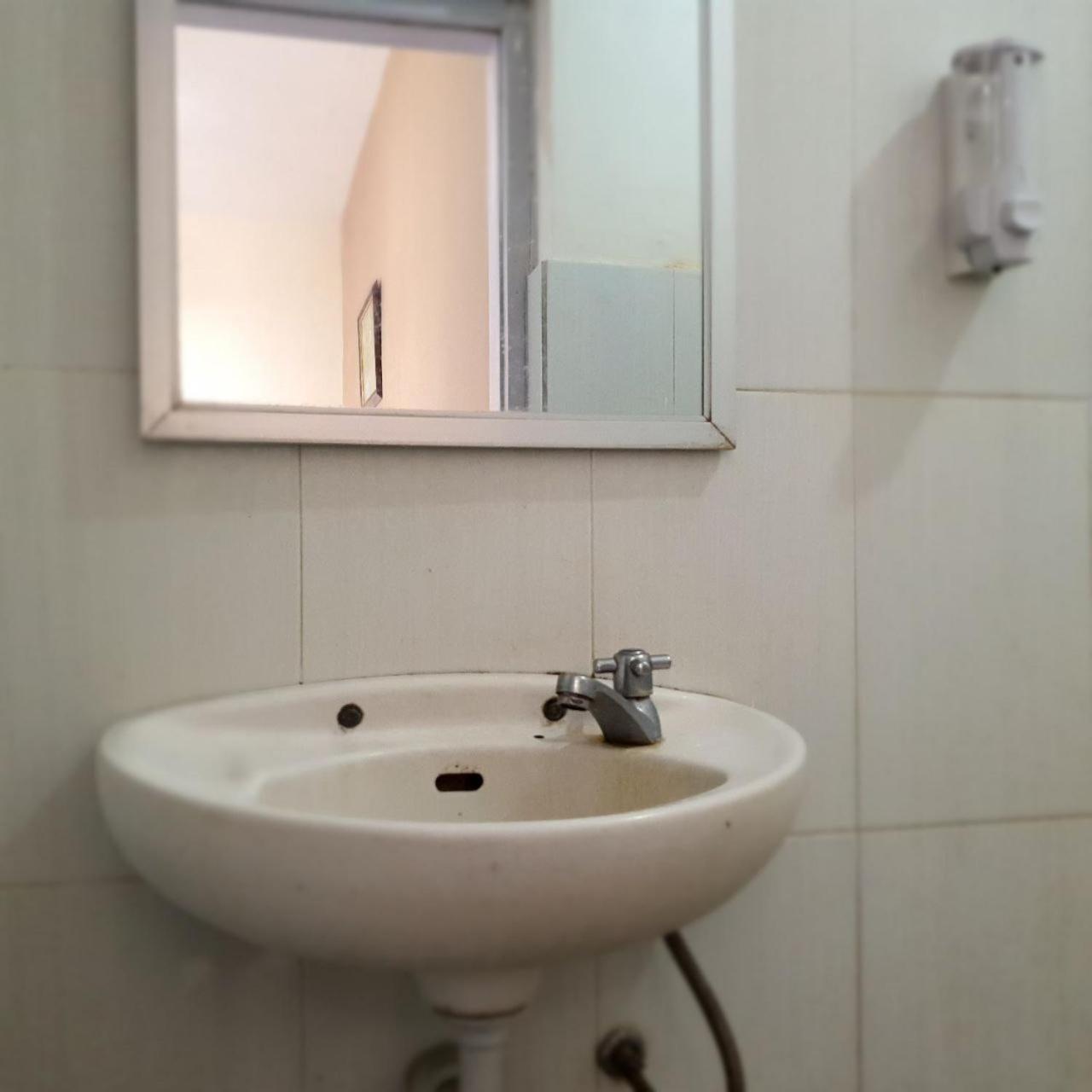 Standard Twin Room photo 3