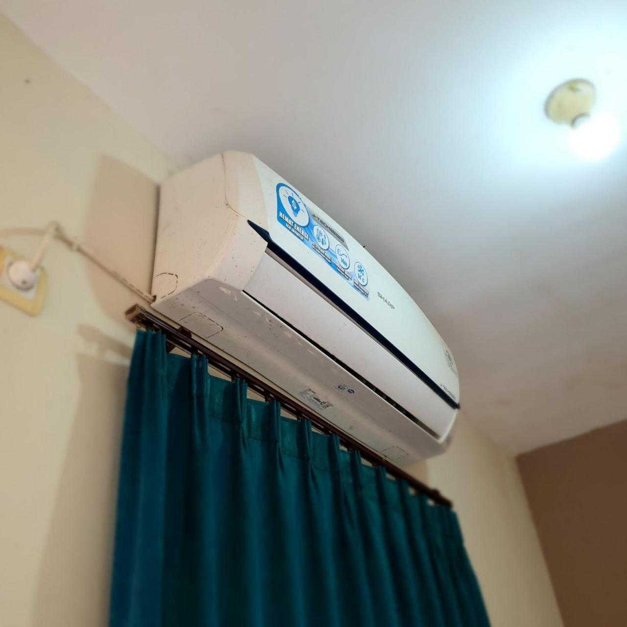 Standard Twin Room photo 2