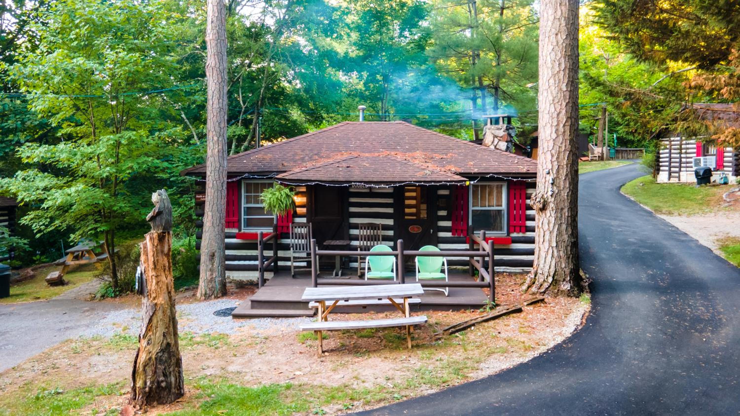 Double or Nothing Cabin - Photo 3