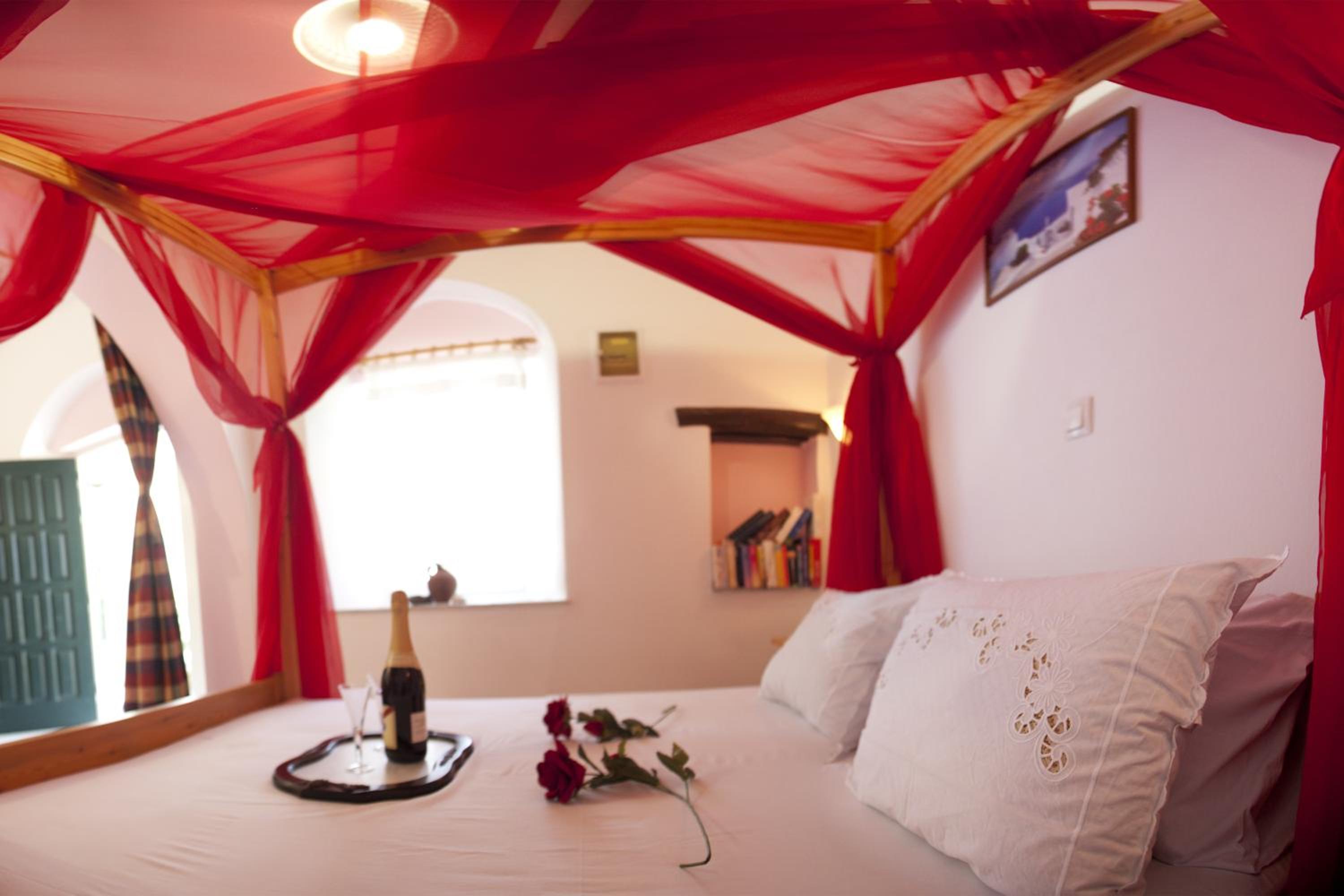 Studio with Pool View (4 adults)