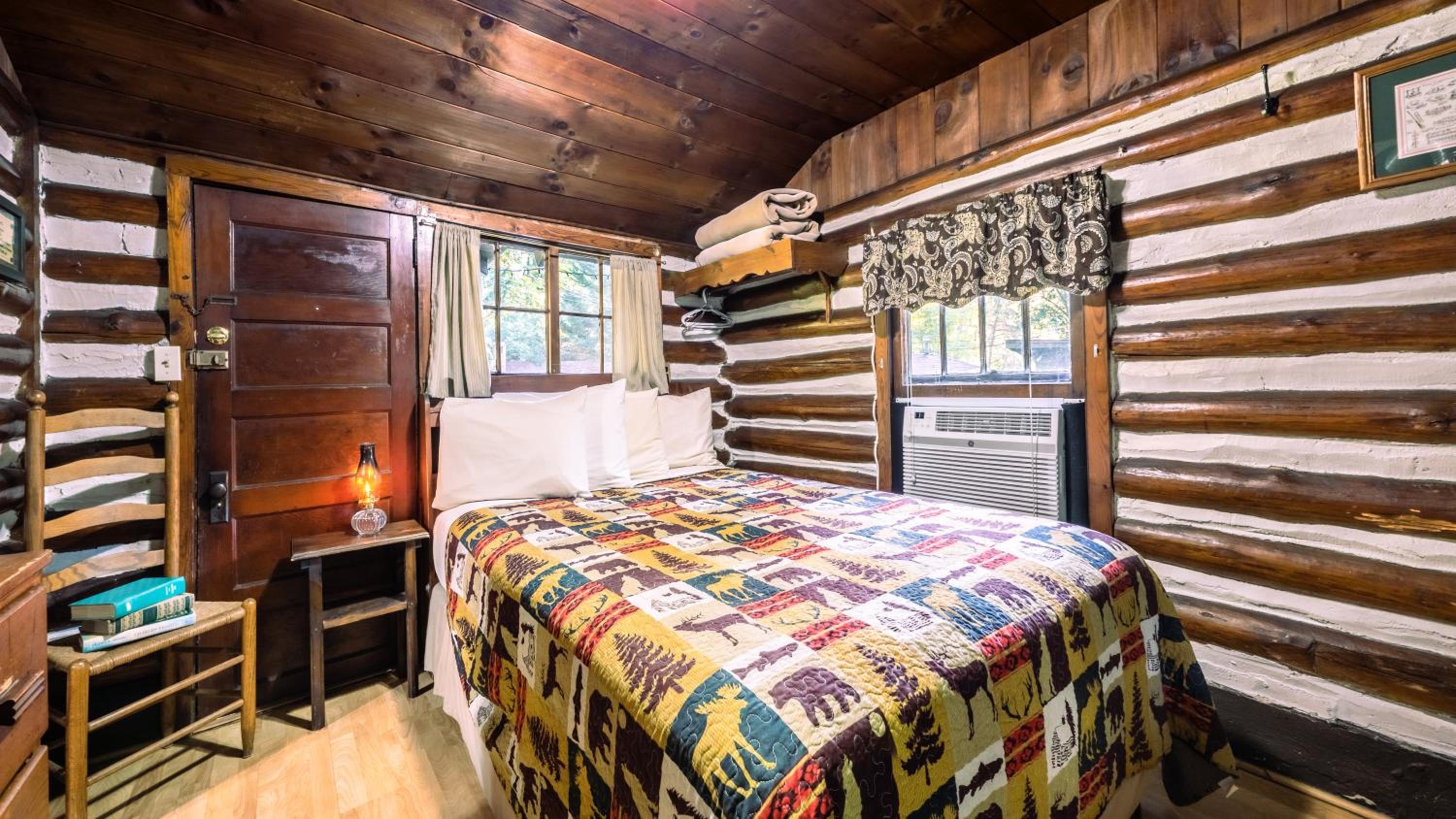Hermitage Cabin - Photo 10